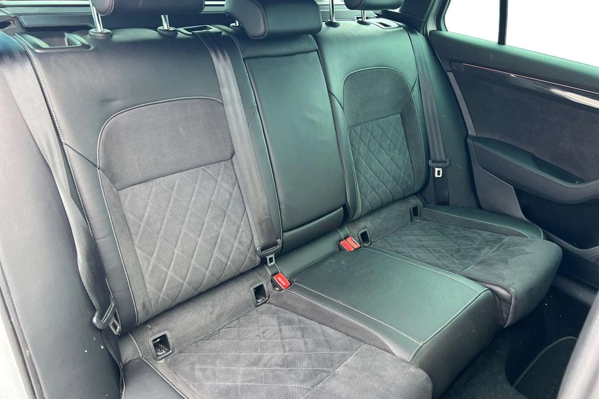 2017 SKODA SUPERB 2017 SKODA SUPERB