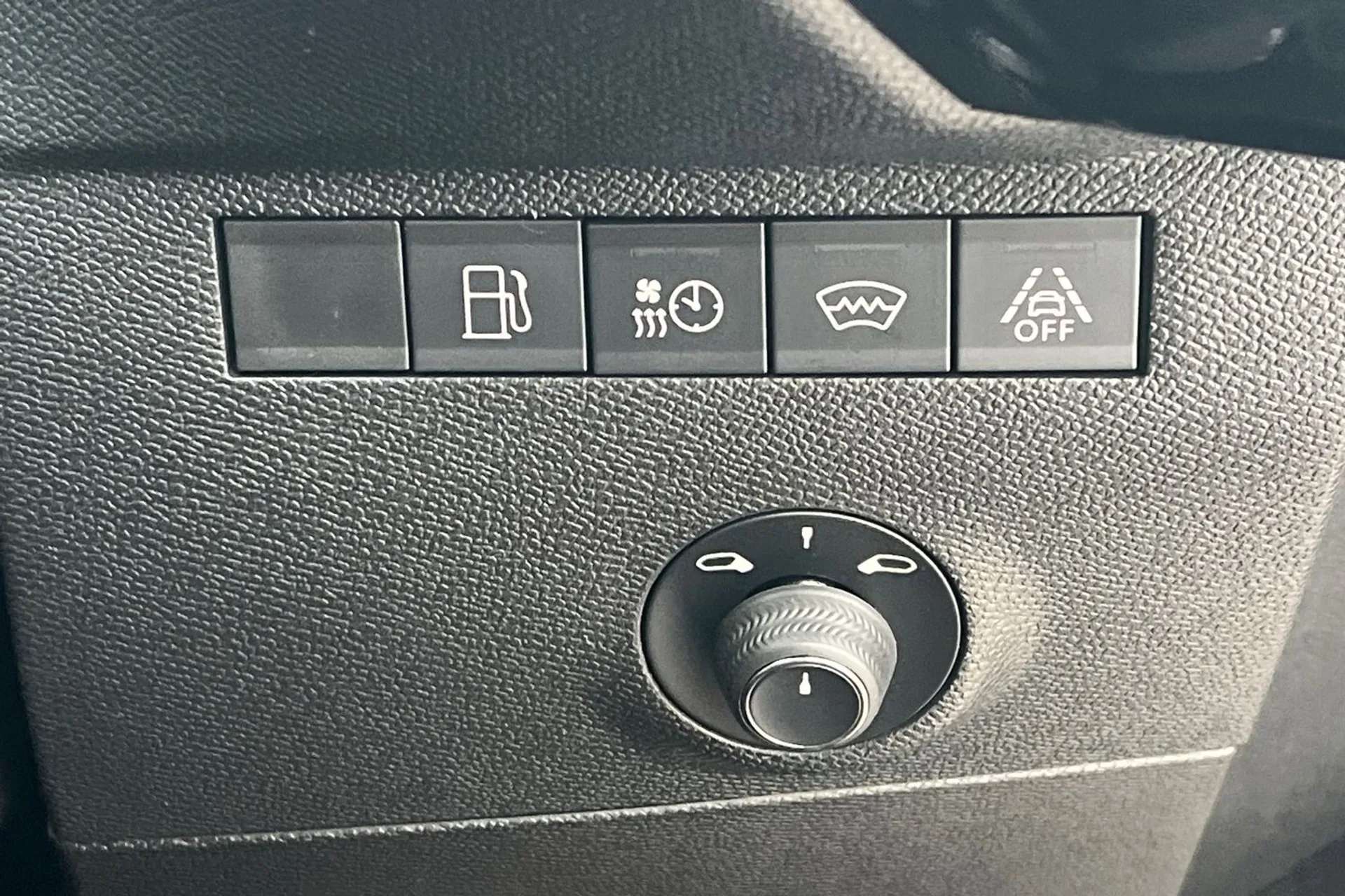 2022 DS DS7 CROSSBACK 2022 DS DS7 CROSSBACK