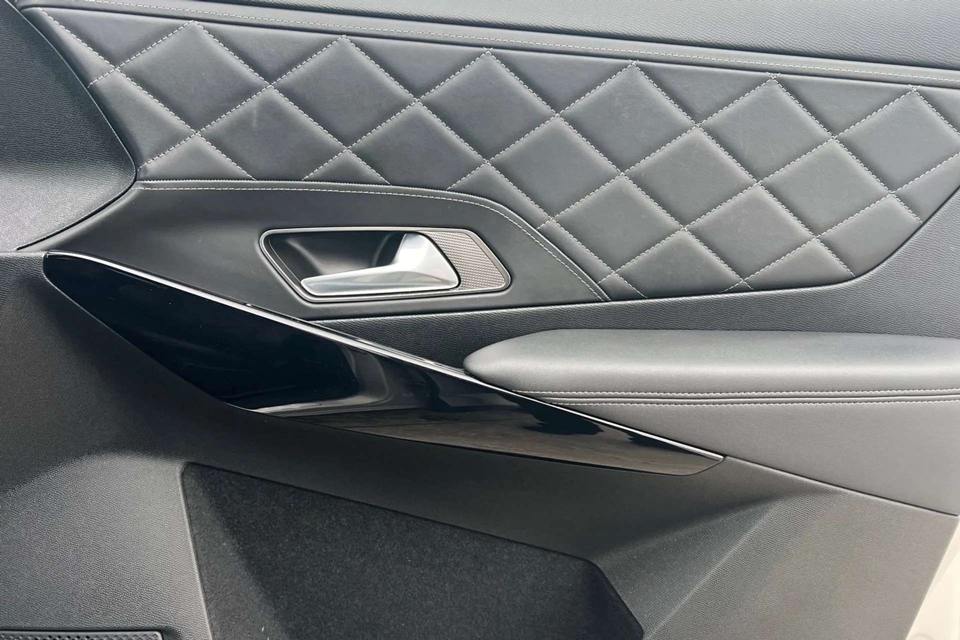 2022 DS DS7 CROSSBACK 2022 DS DS7 CROSSBACK