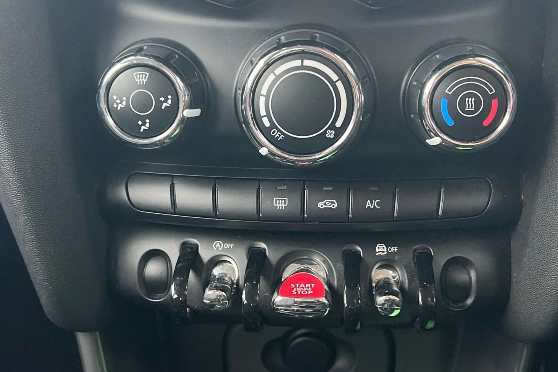 2018 MINI HATCH 2018 MINI HATCH