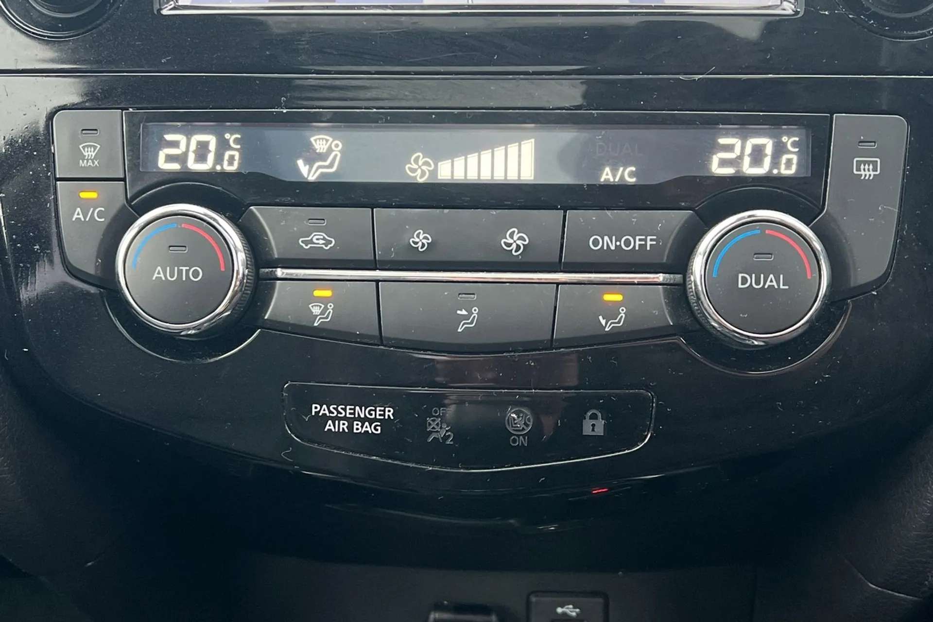 2018 NISSAN X-TRAIL 2018 NISSAN X-TRAIL