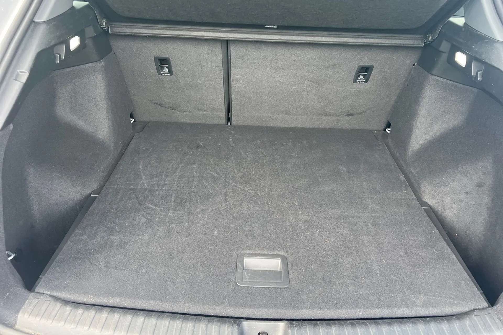 2023 AUDI Q4 2023 AUDI Q4