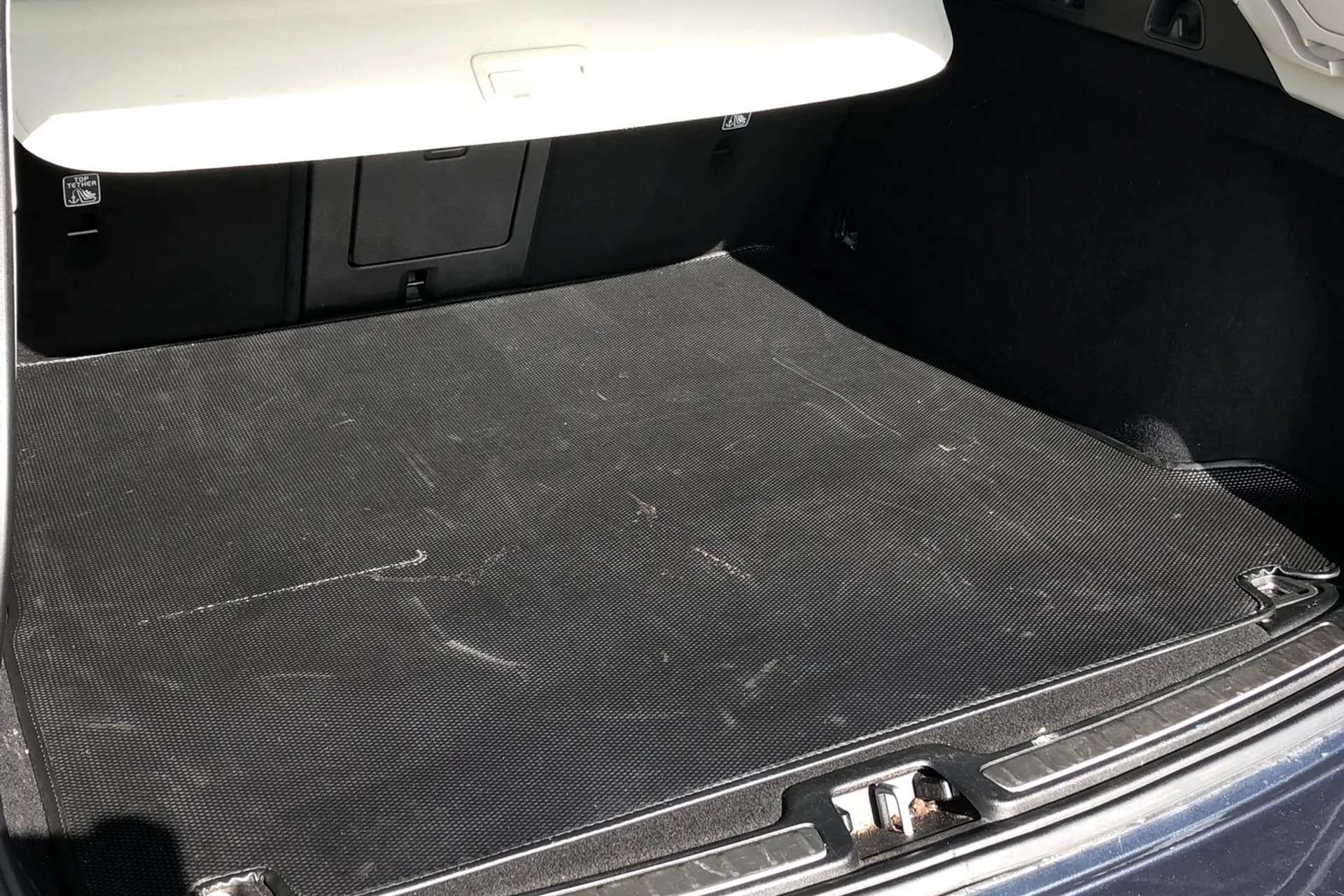 2019 VOLVO V60 2019 VOLVO V60