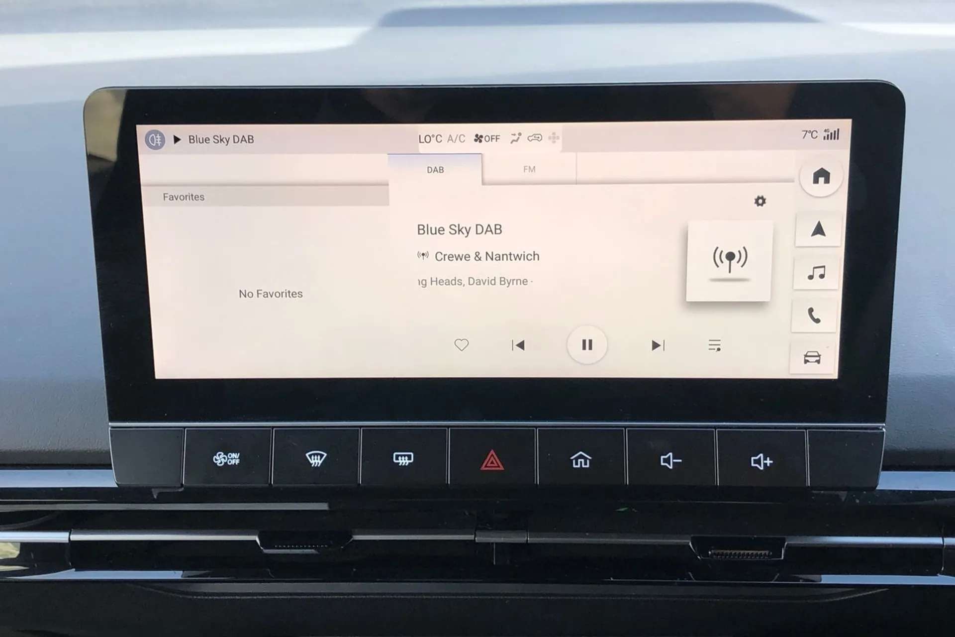 2024 MG MOTOR UK MG4 2024 MG MOTOR UK MG4