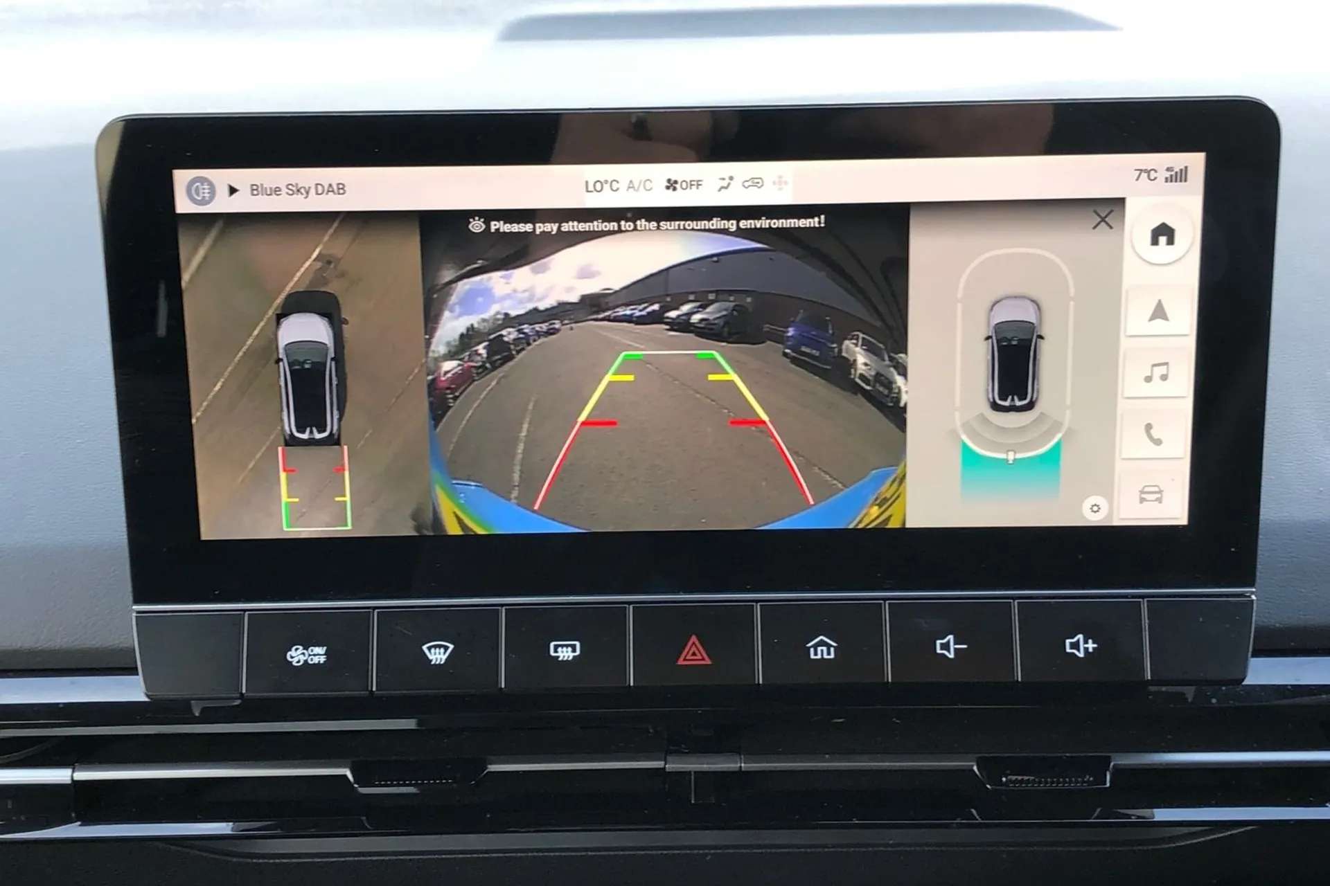 2024 MG MOTOR UK MG4 2024 MG MOTOR UK MG4