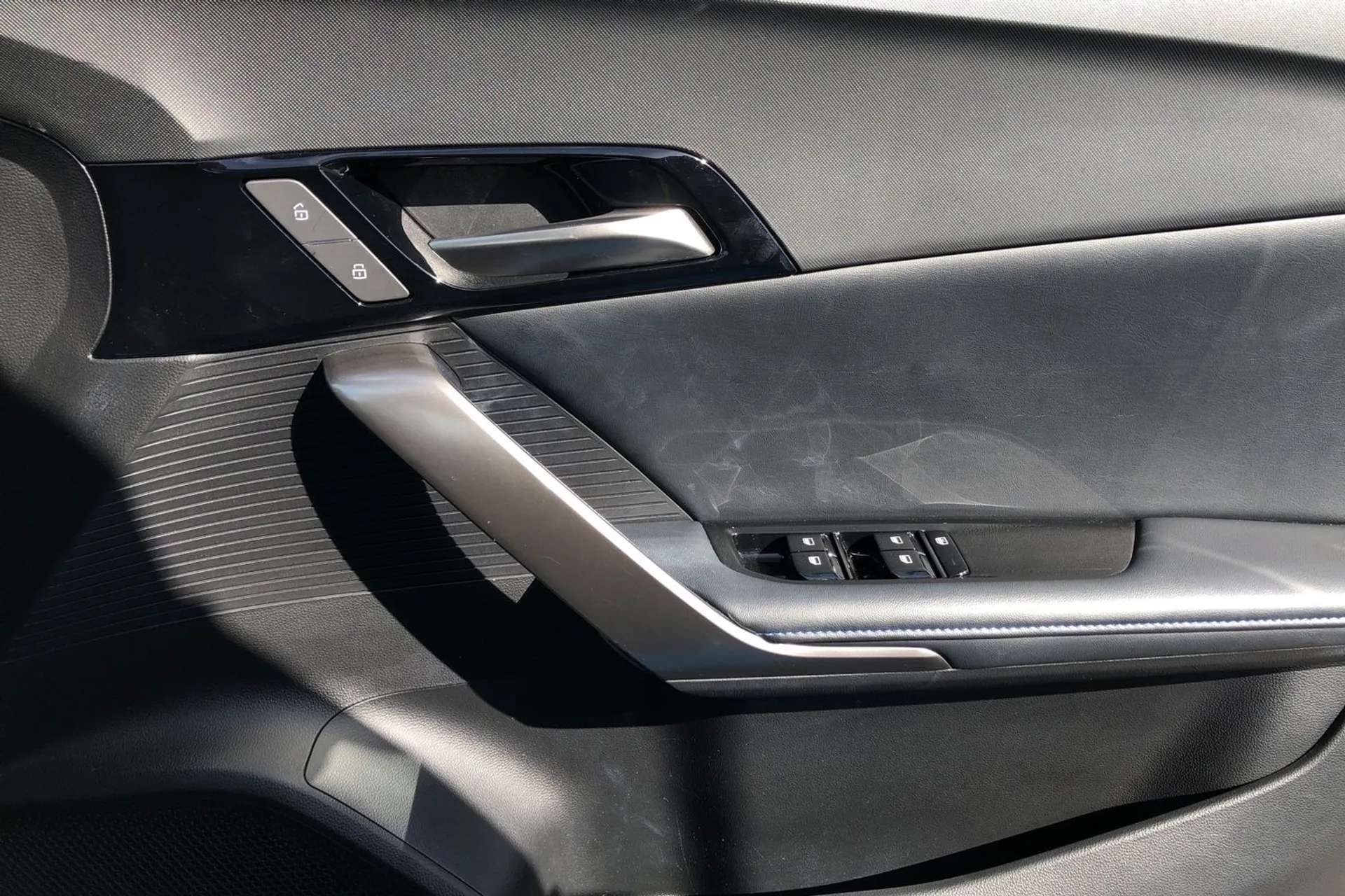 2024 MG MOTOR UK MG4 2024 MG MOTOR UK MG4