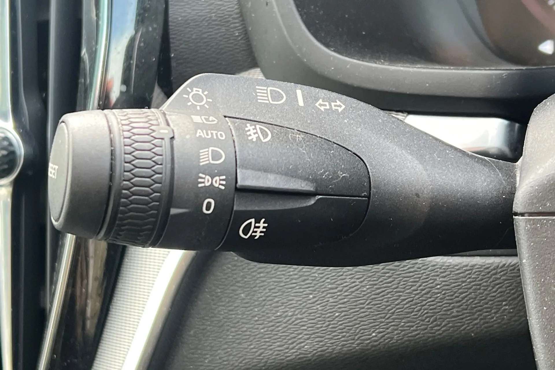 2020 VOLVO V60 2020 VOLVO V60