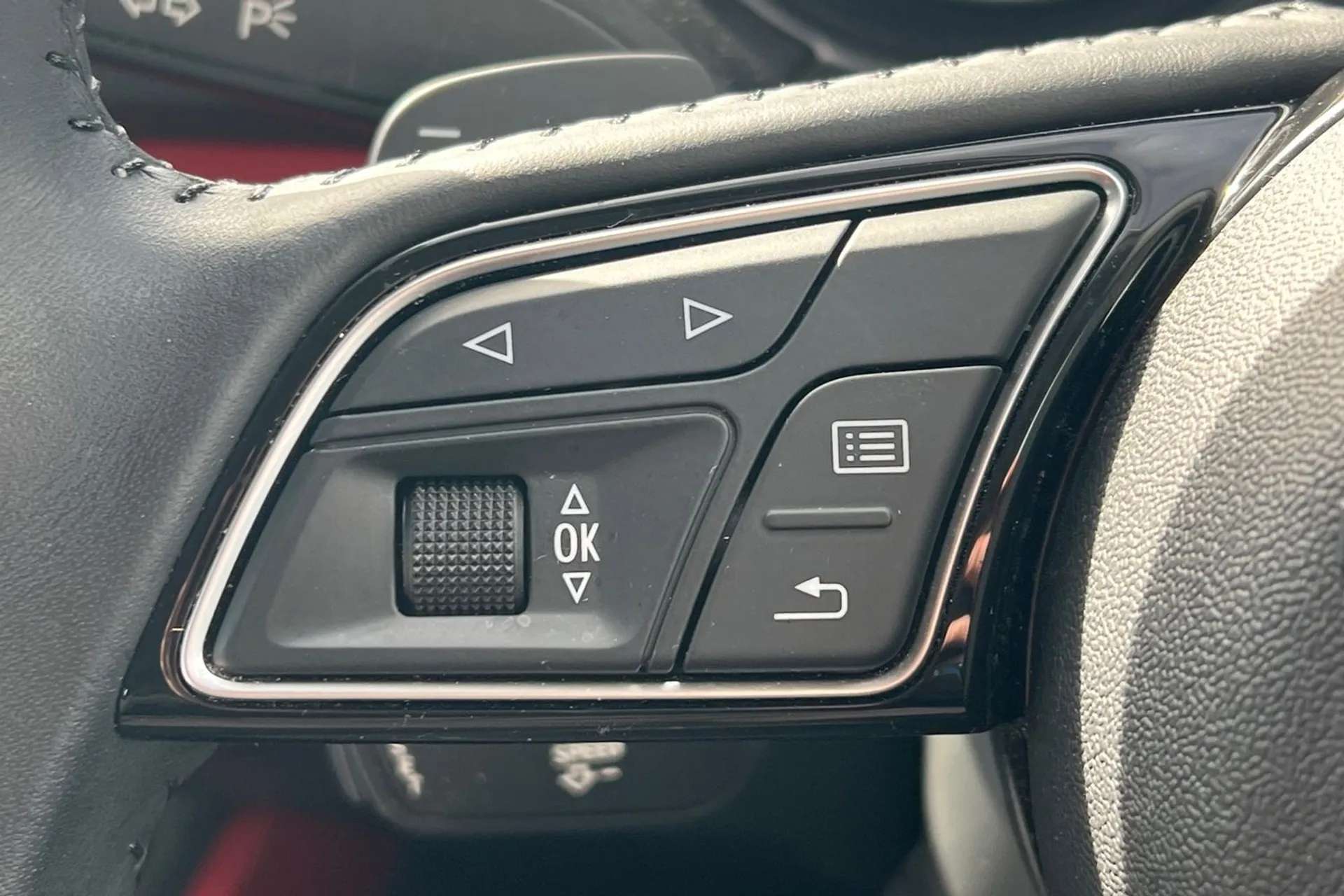 2020 AUDI Q2 2020 AUDI Q2