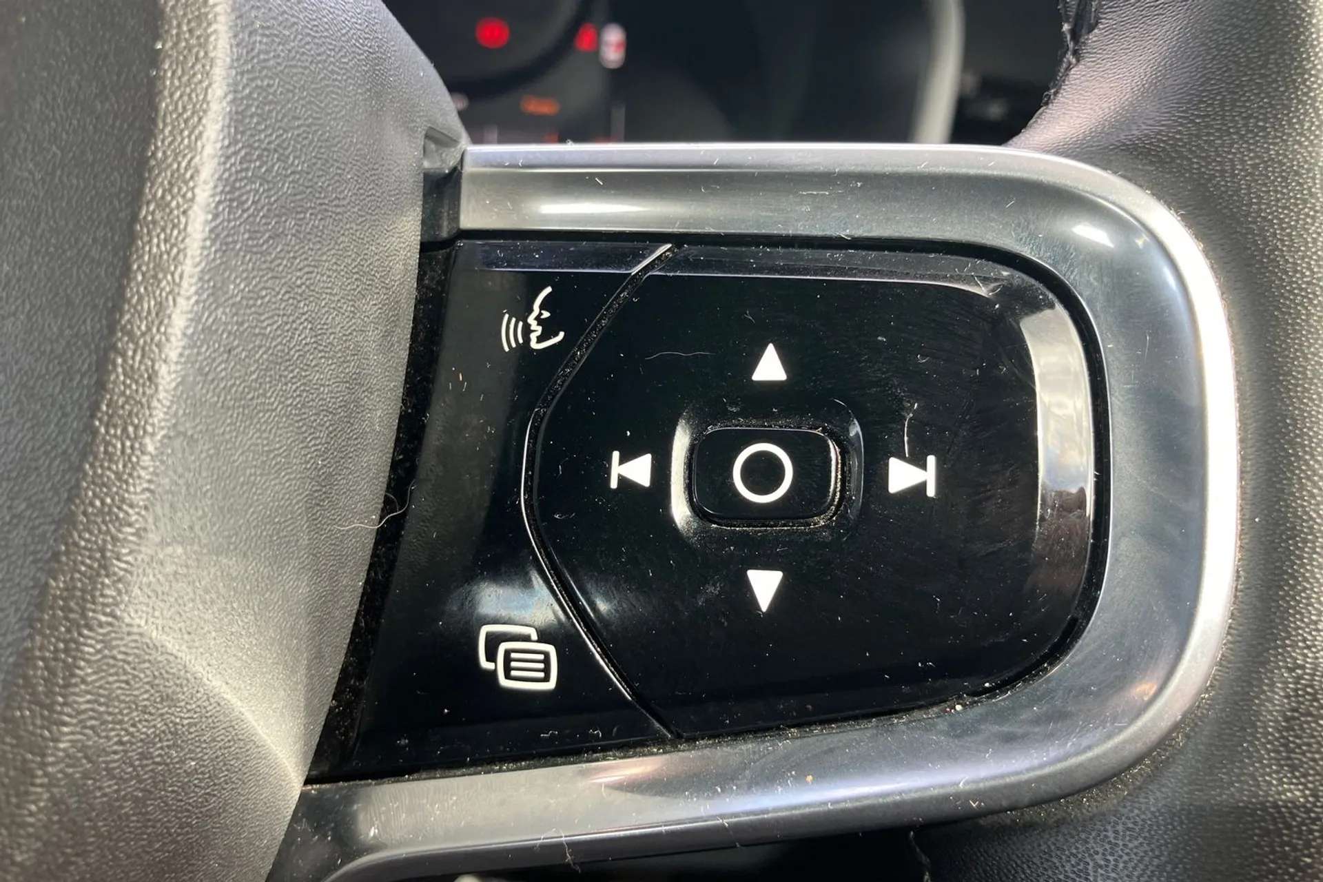 2022 POLESTAR 2 2022 POLESTAR 2