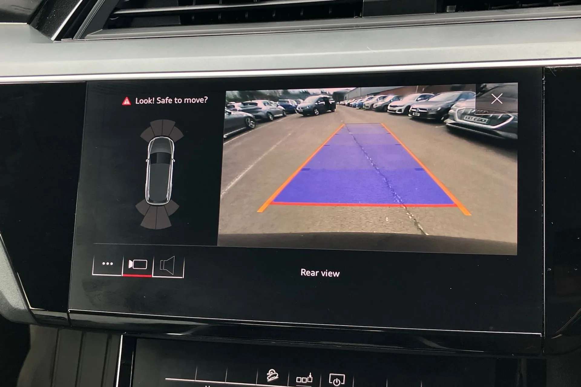 2019 AUDI E-TRON 2019 AUDI E-TRON