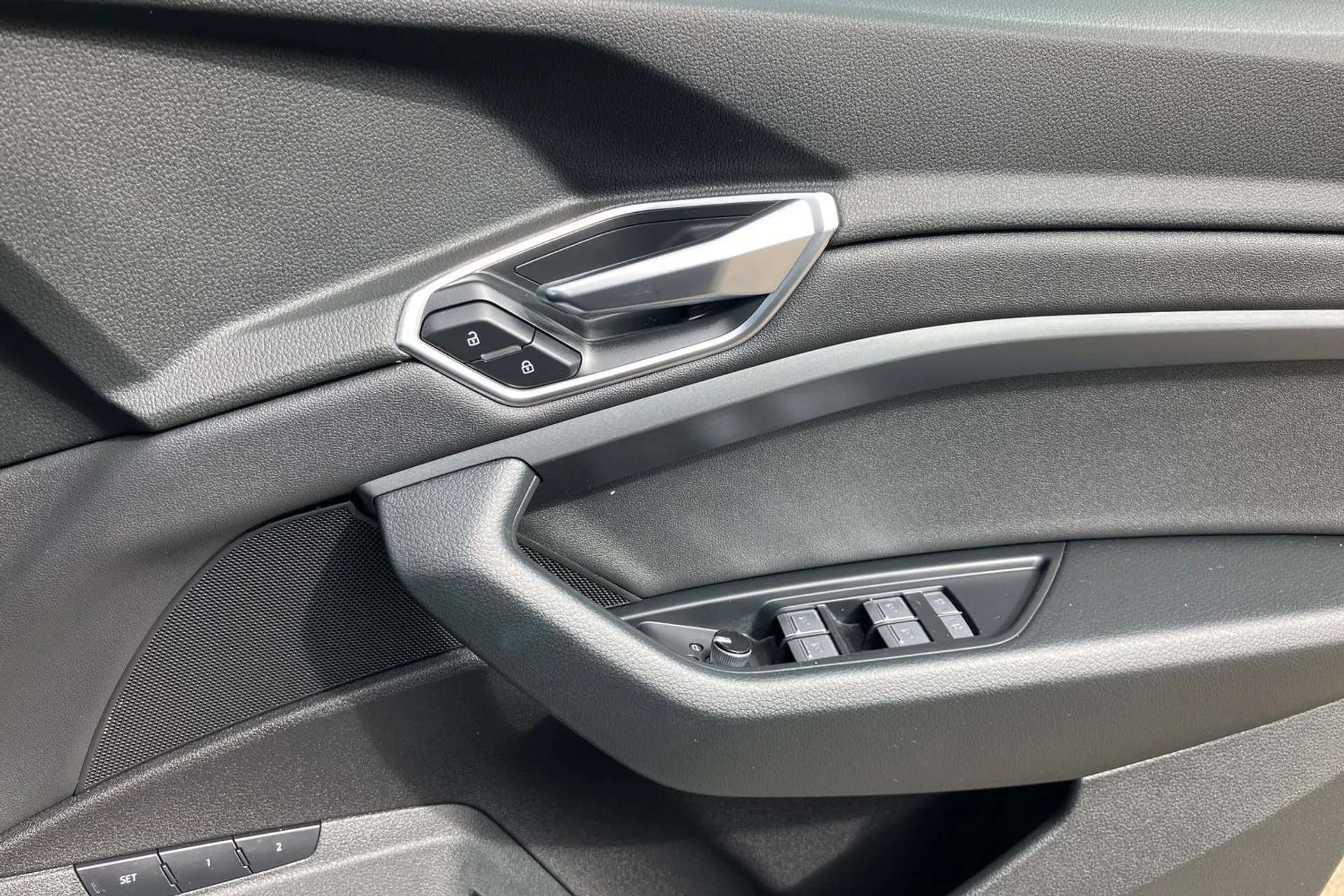 2019 AUDI E-TRON 2019 AUDI E-TRON