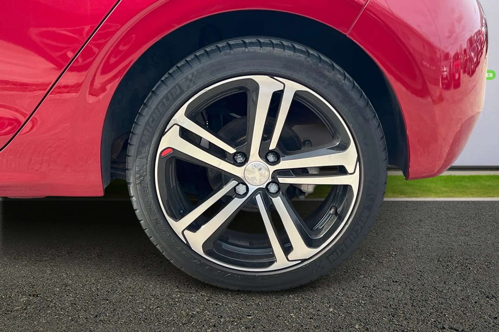 2017 PEUGEOT 208 2017 PEUGEOT 208