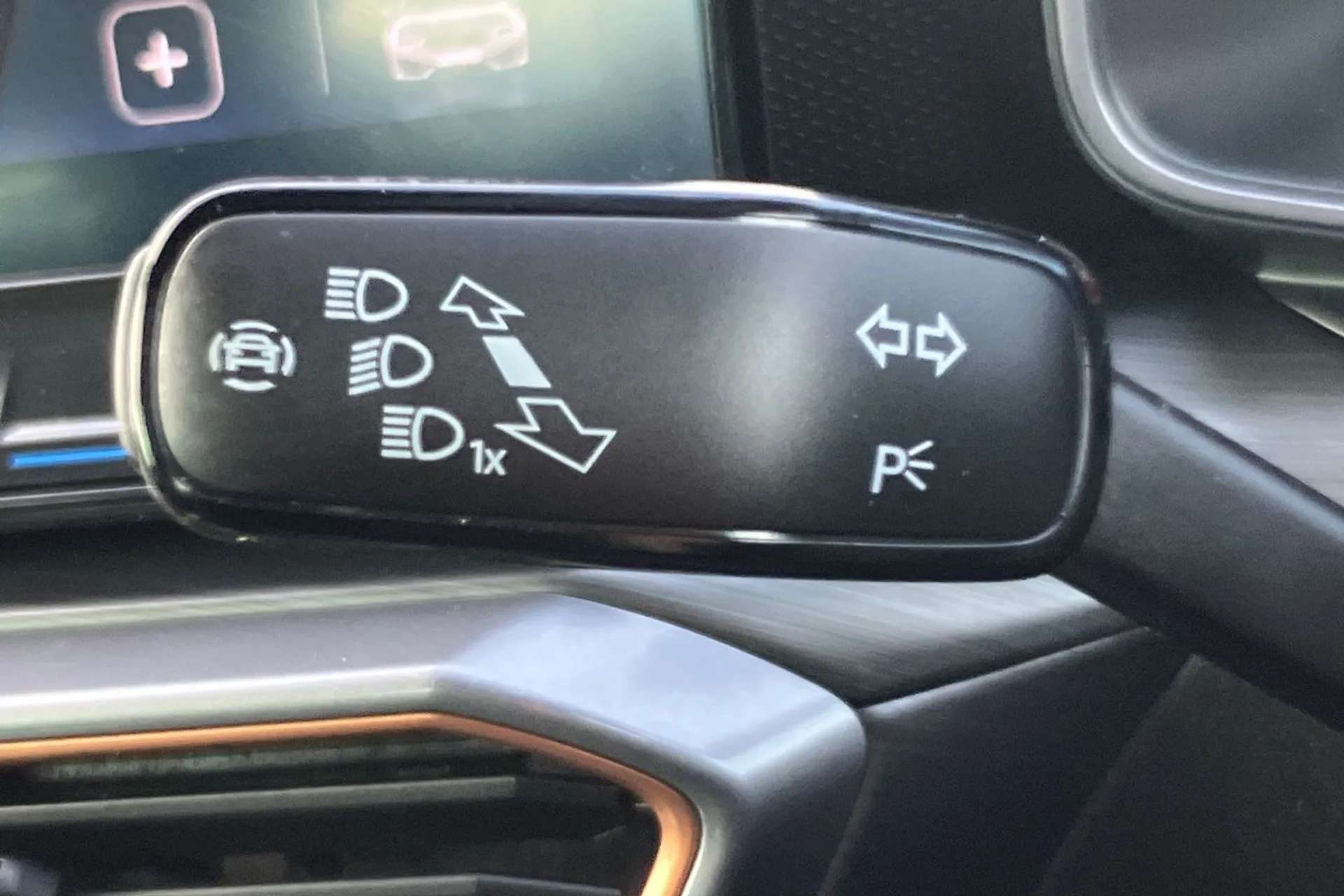 2023 CUPRA LEON 2023 CUPRA LEON