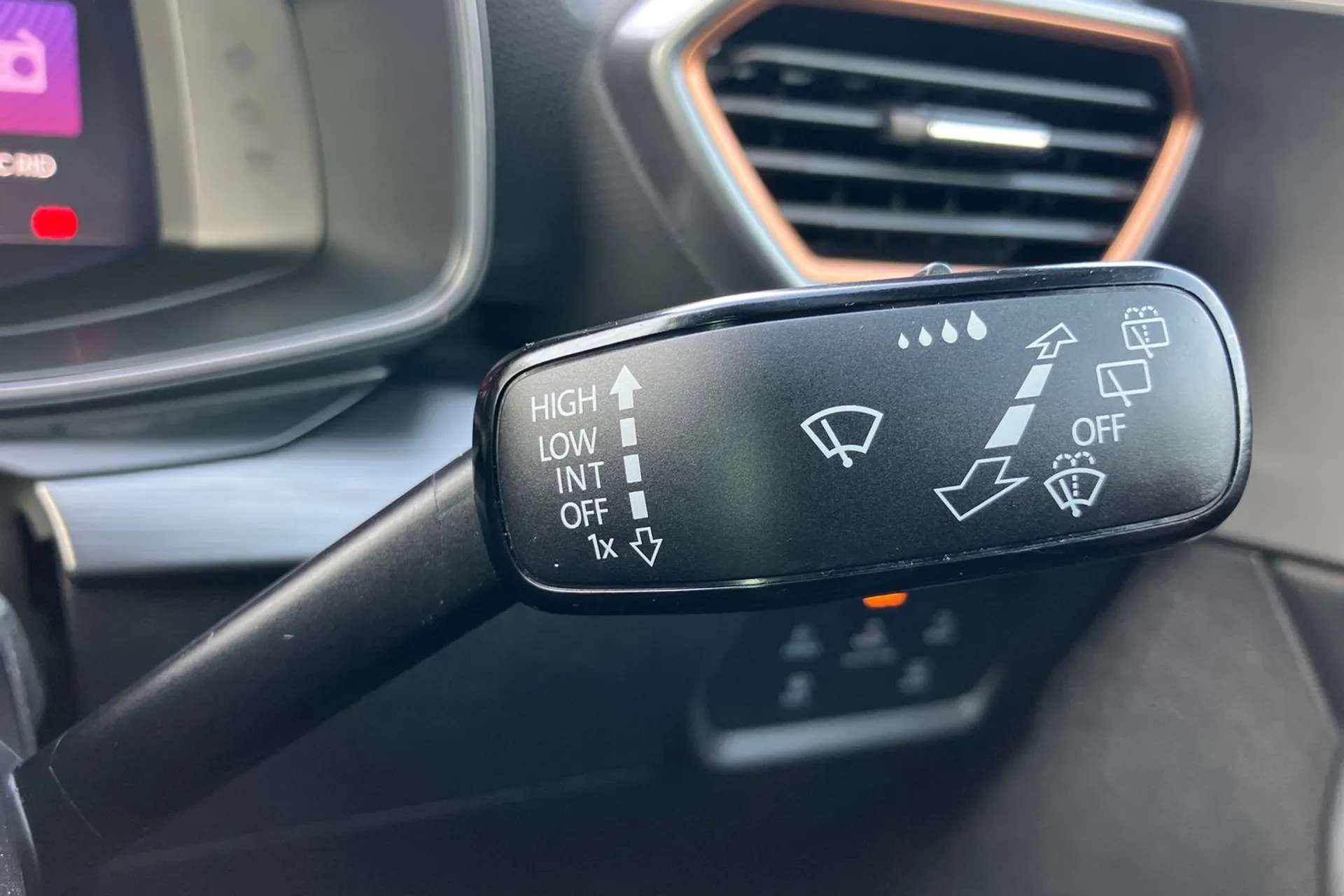 2023 CUPRA LEON 2023 CUPRA LEON