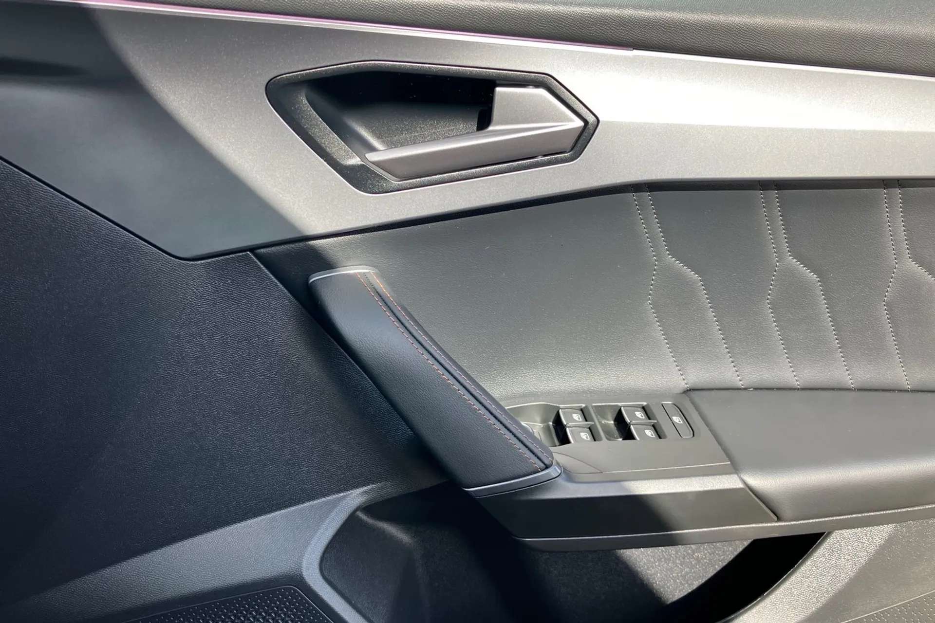 2023 CUPRA LEON 2023 CUPRA LEON