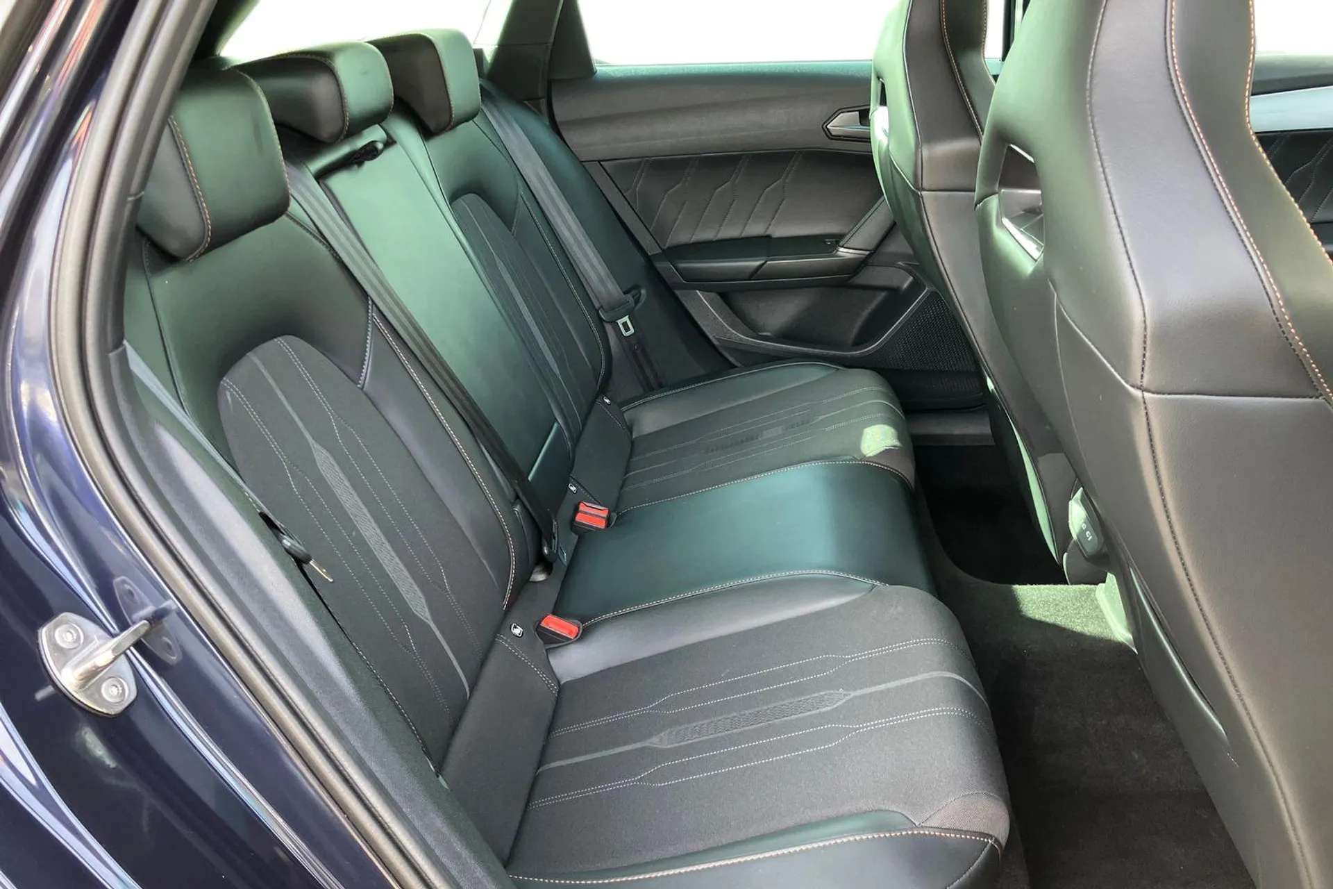 2023 CUPRA LEON 2023 CUPRA LEON