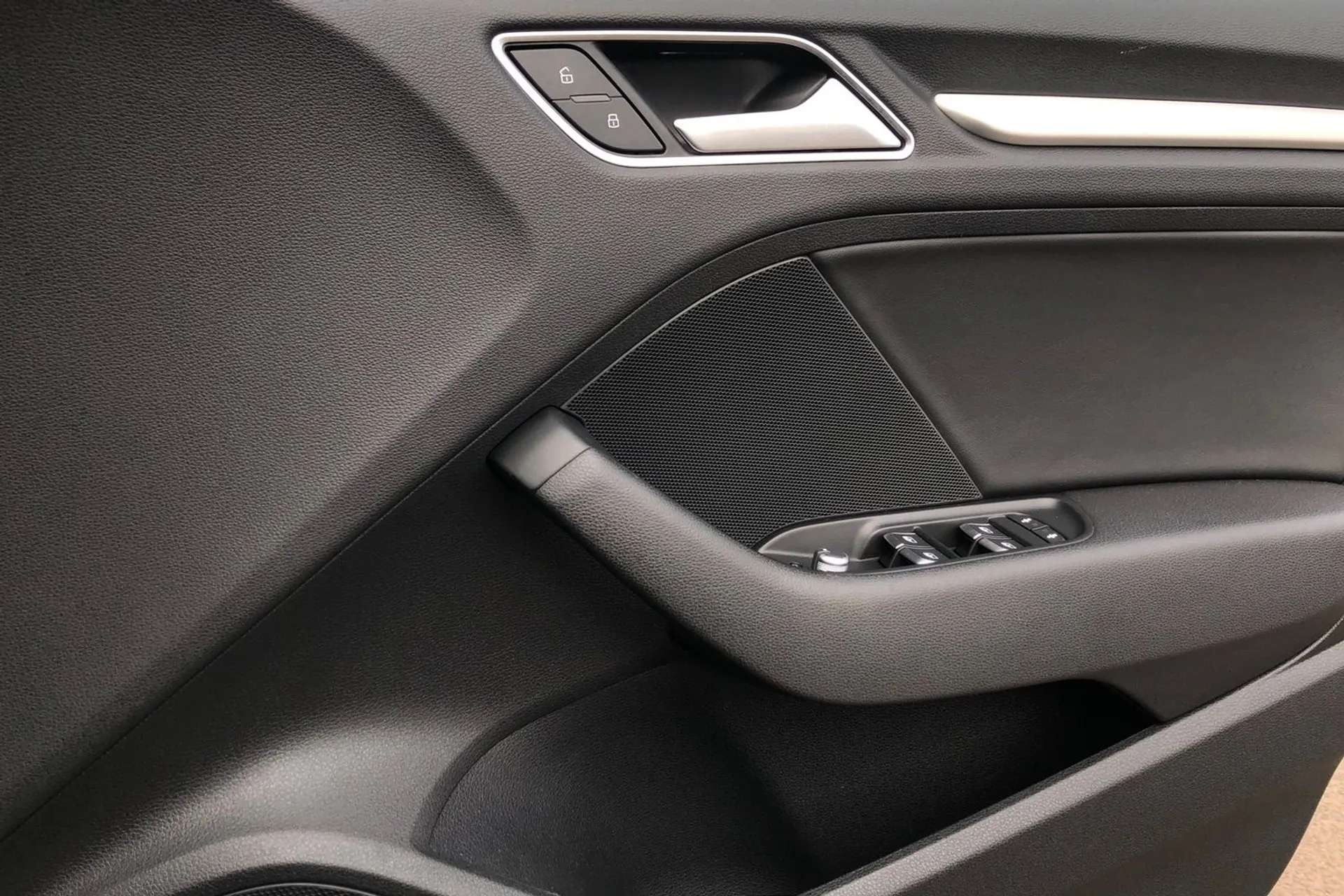 2017 AUDI A3 2017 AUDI A3