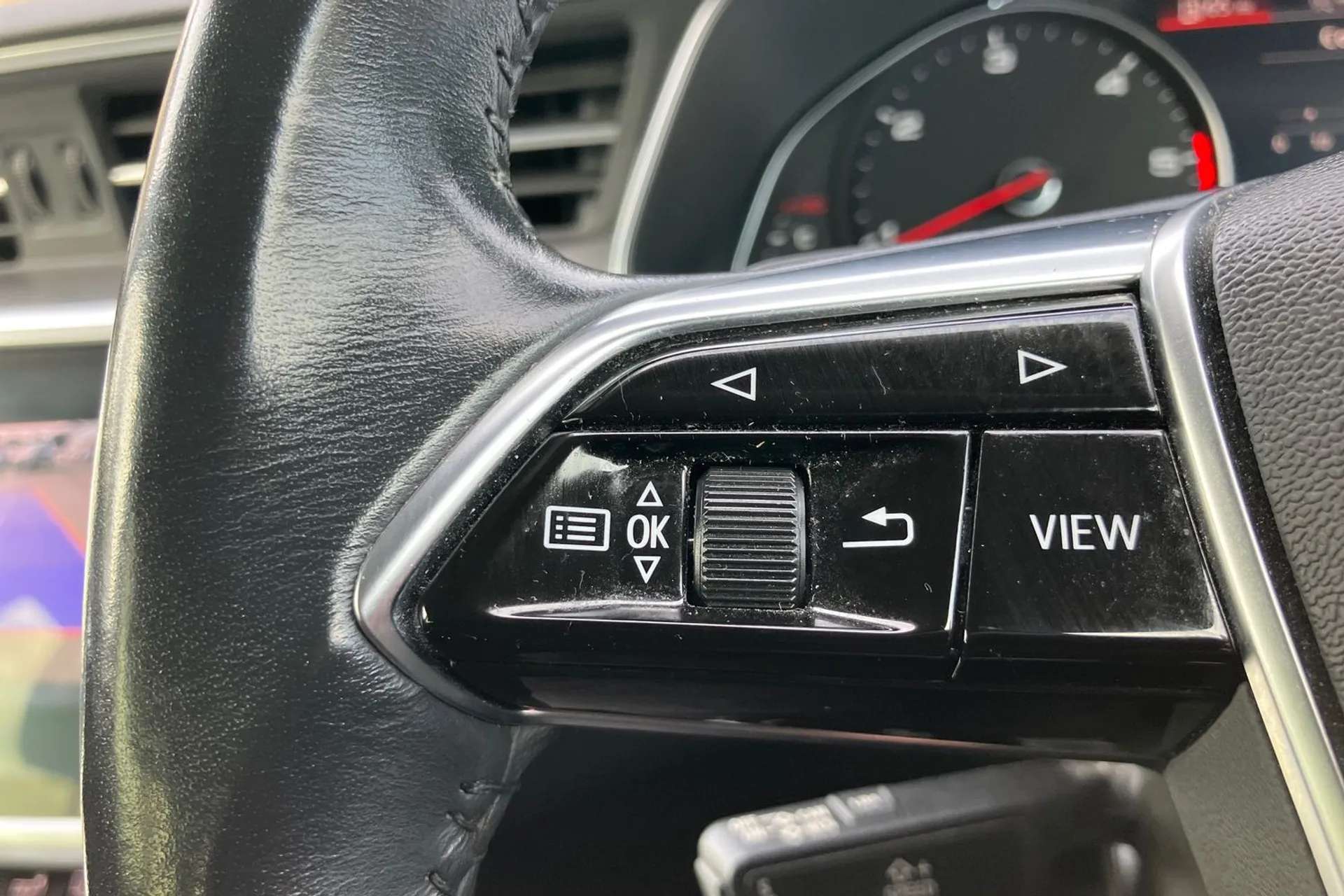 2020 AUDI A6 2020 AUDI A6