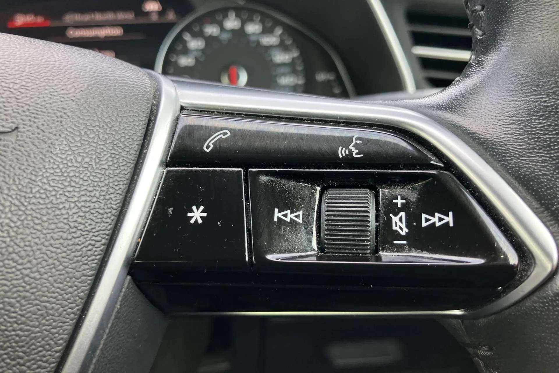 2020 AUDI A6 2020 AUDI A6