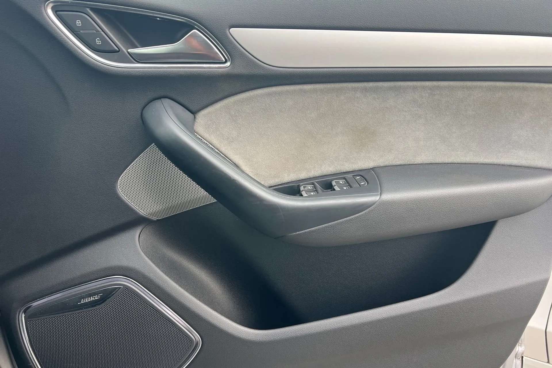 2016 AUDI Q3 2016 AUDI Q3