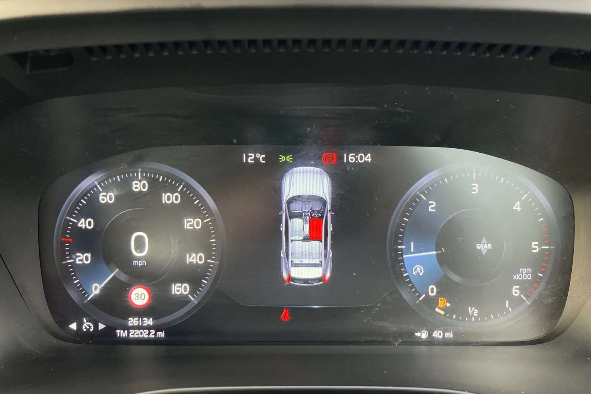 2020 VOLVO XC40 2020 VOLVO XC40