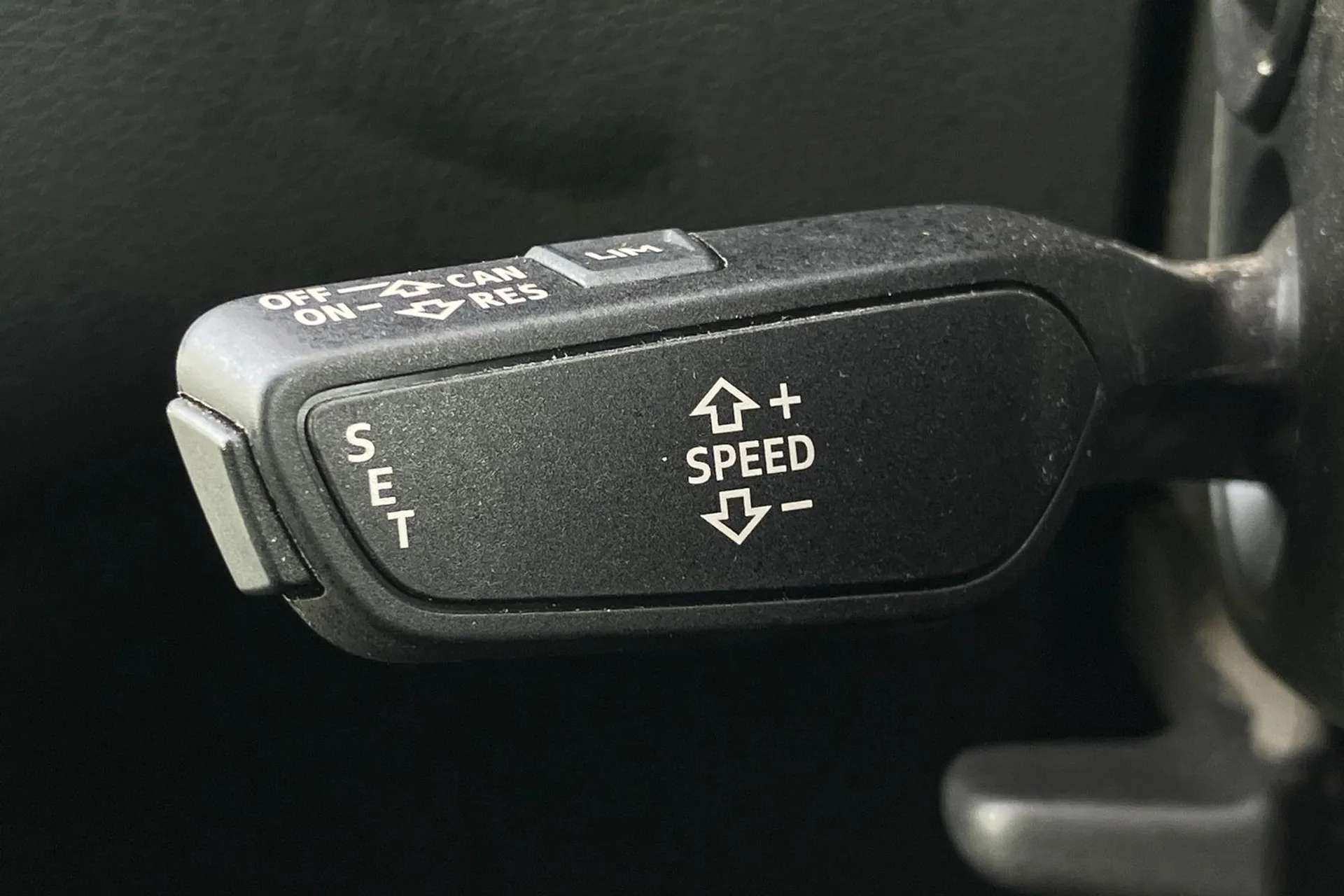 2020 AUDI A6 2020 AUDI A6