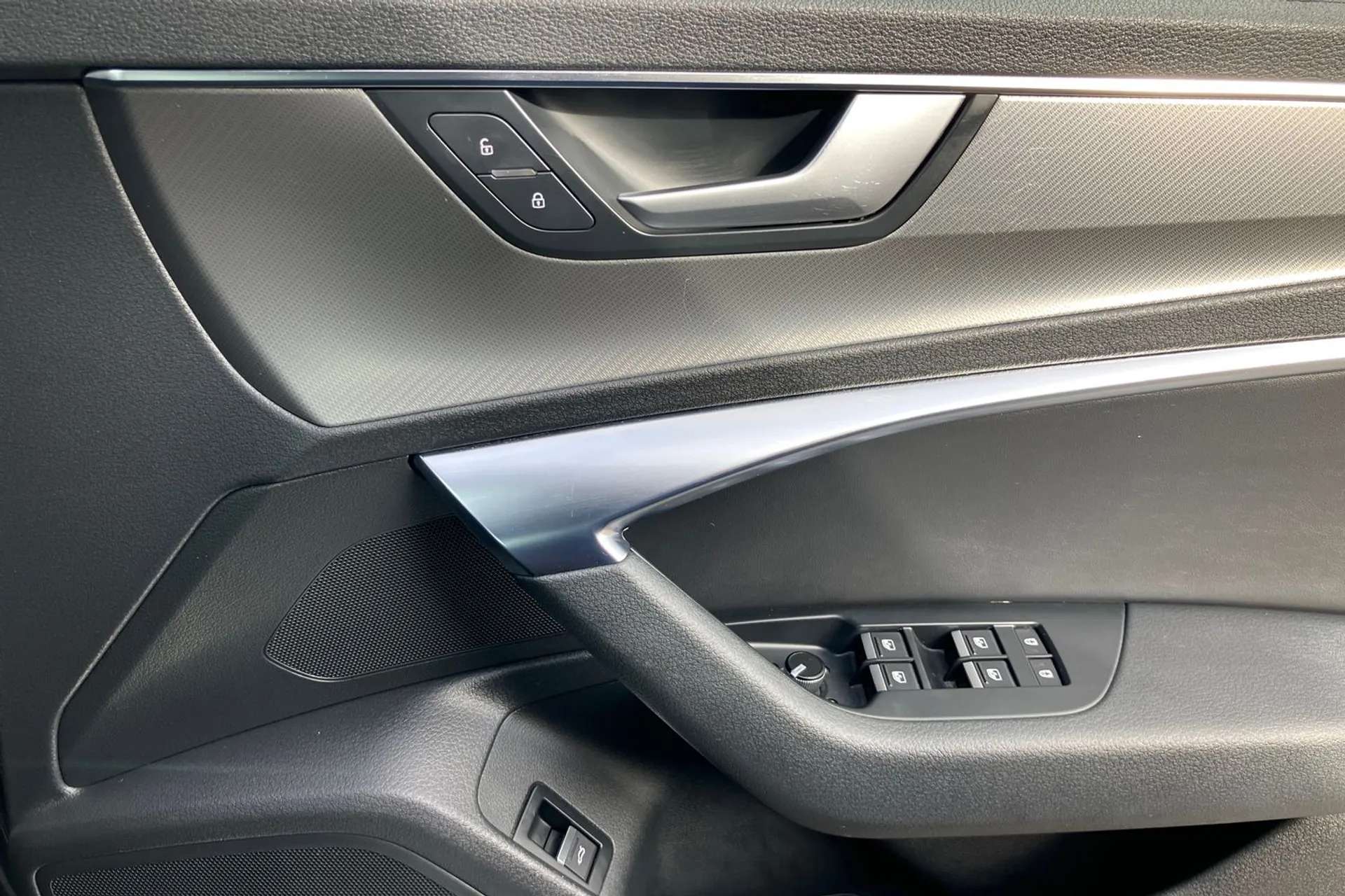 2020 AUDI A6 2020 AUDI A6