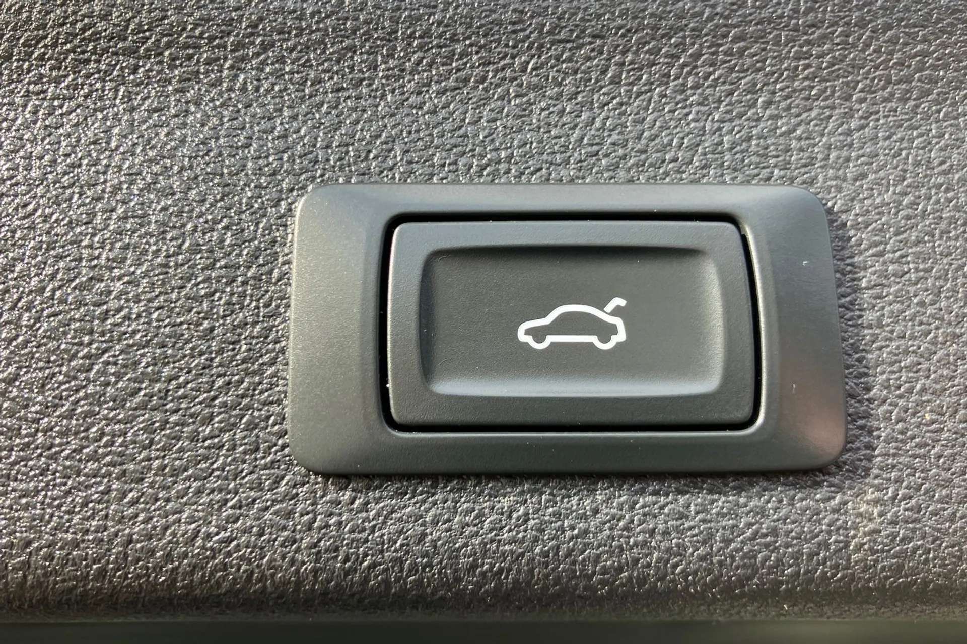 2020 AUDI A6 2020 AUDI A6