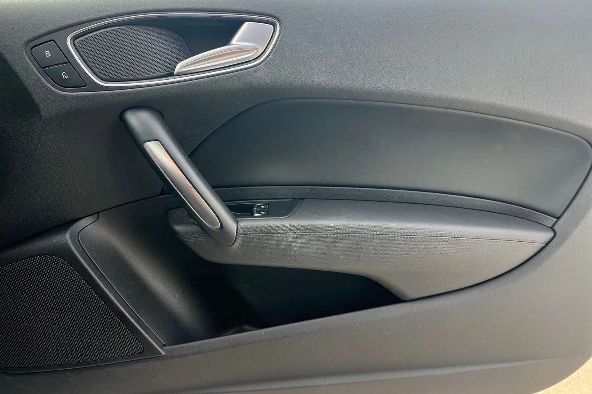 2018 AUDI A1 2018 AUDI A1