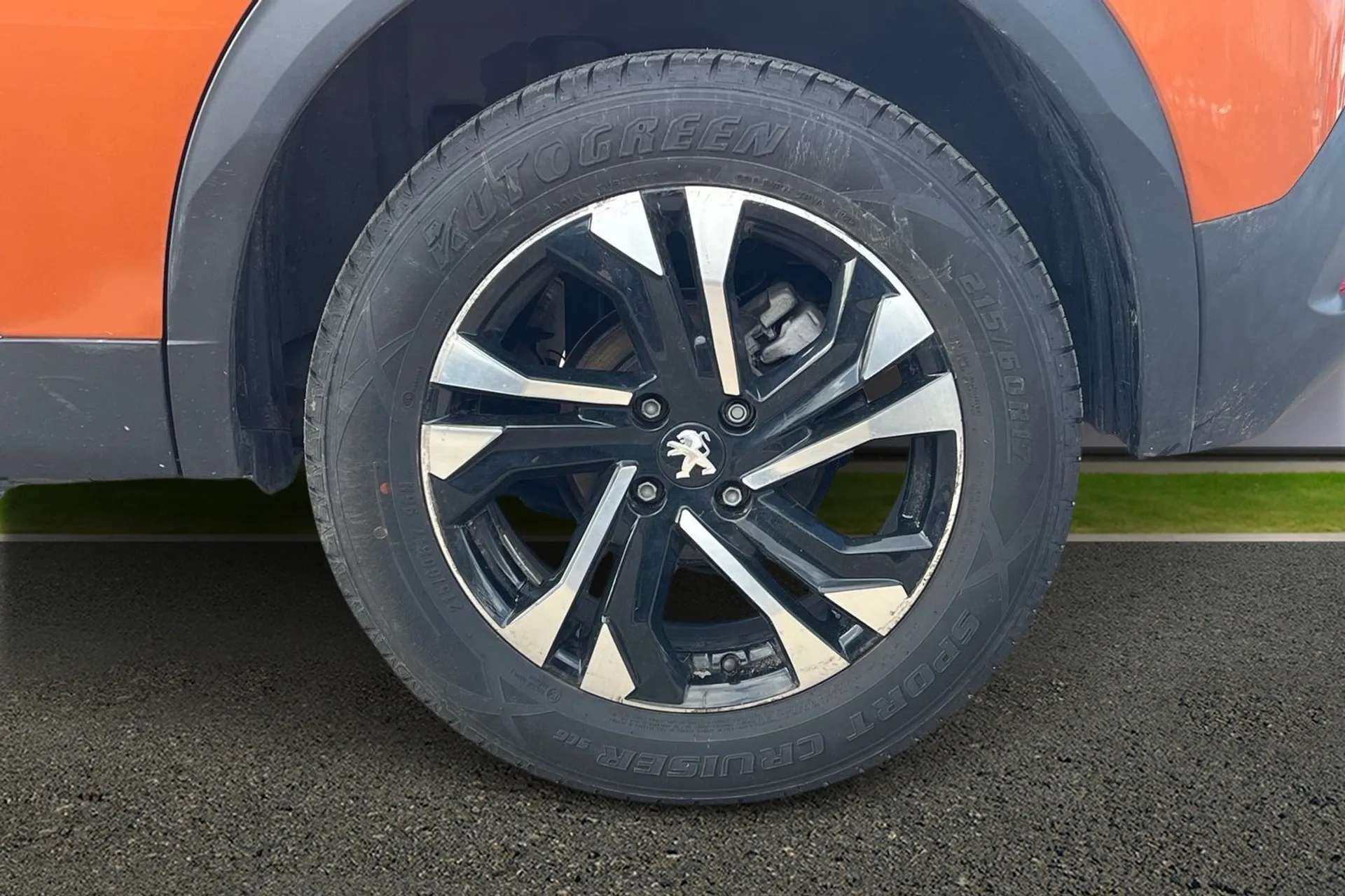 2021 PEUGEOT 2008 2021 PEUGEOT 2008