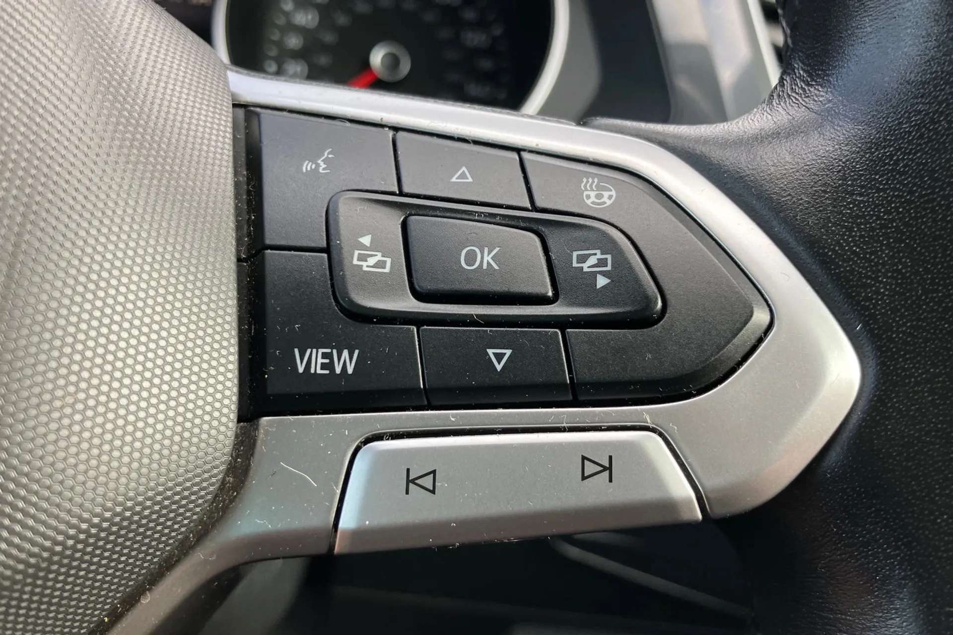 2022 VOLKSWAGEN TIGUAN 2022 VOLKSWAGEN TIGUAN