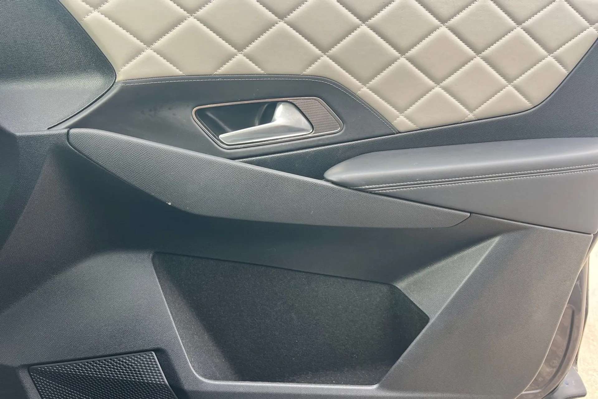 2019 DS DS7 CROSSBACK 2019 DS DS7 CROSSBACK