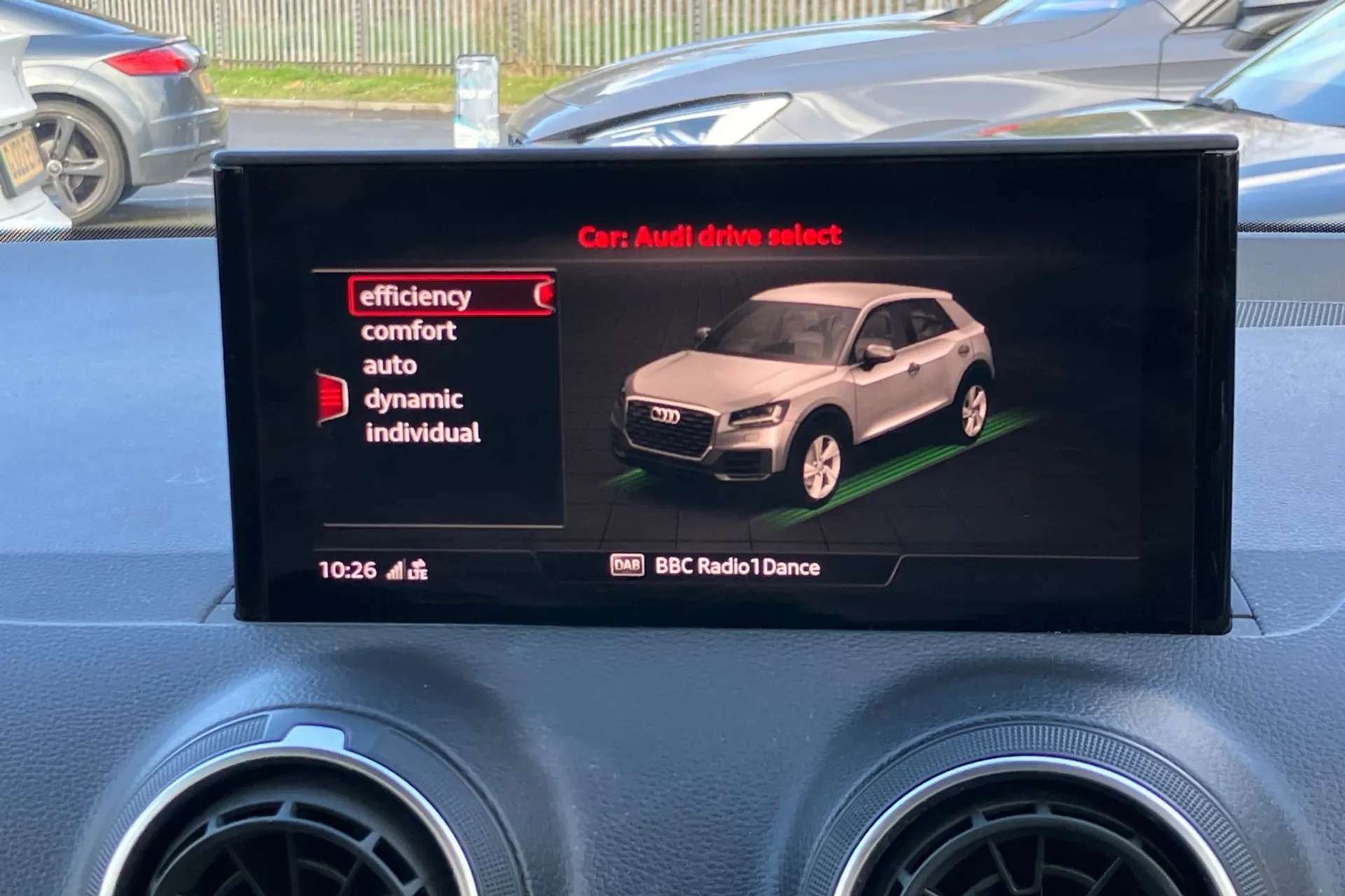 2019 AUDI Q2 2019 AUDI Q2