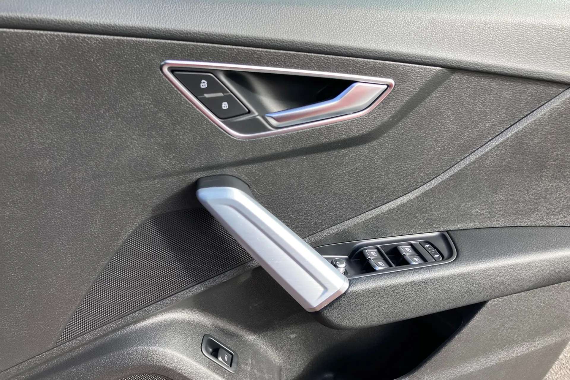 2019 AUDI Q2 2019 AUDI Q2