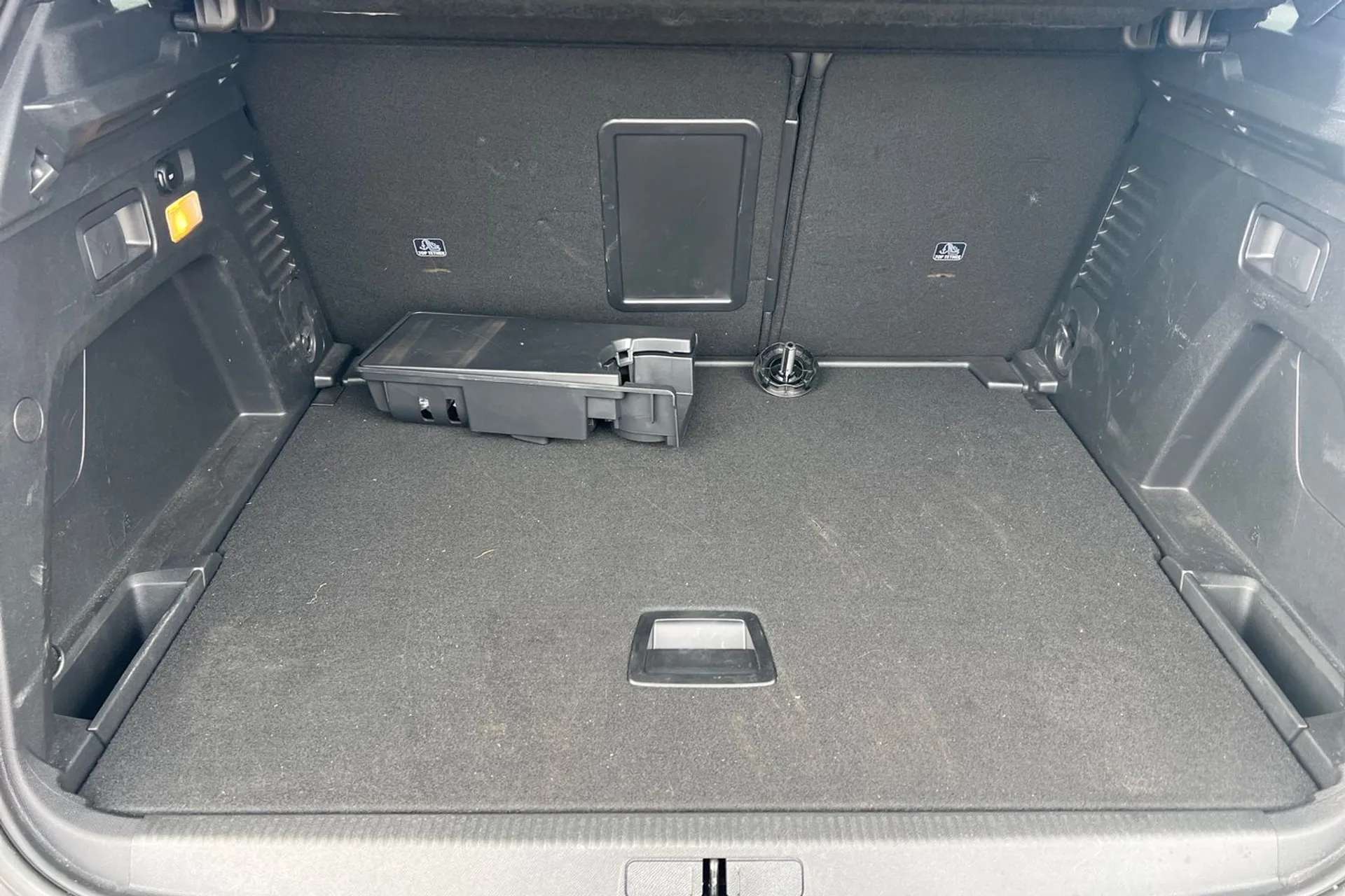 2021 PEUGEOT 3008 2021 PEUGEOT 3008