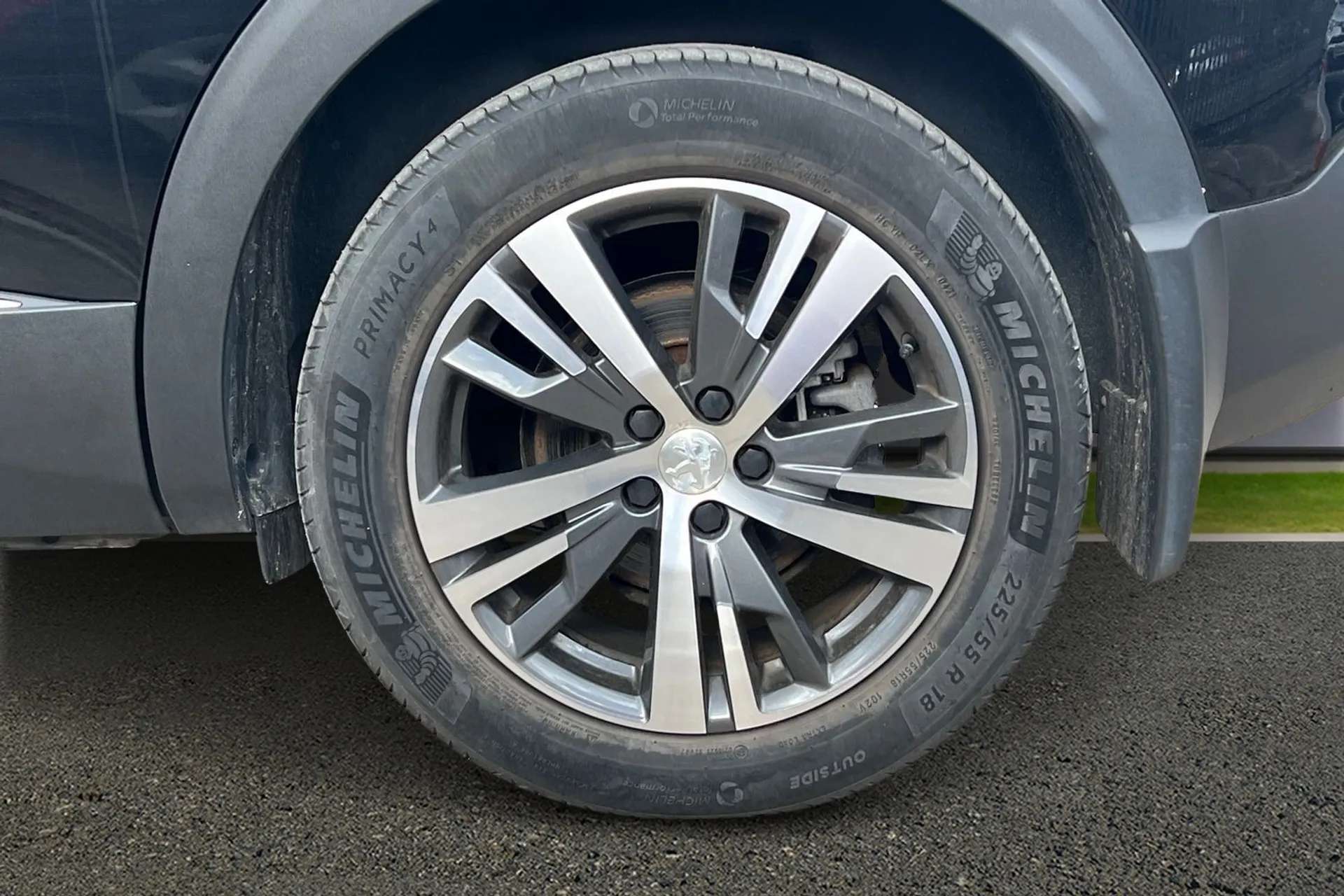 2021 PEUGEOT 3008 2021 PEUGEOT 3008