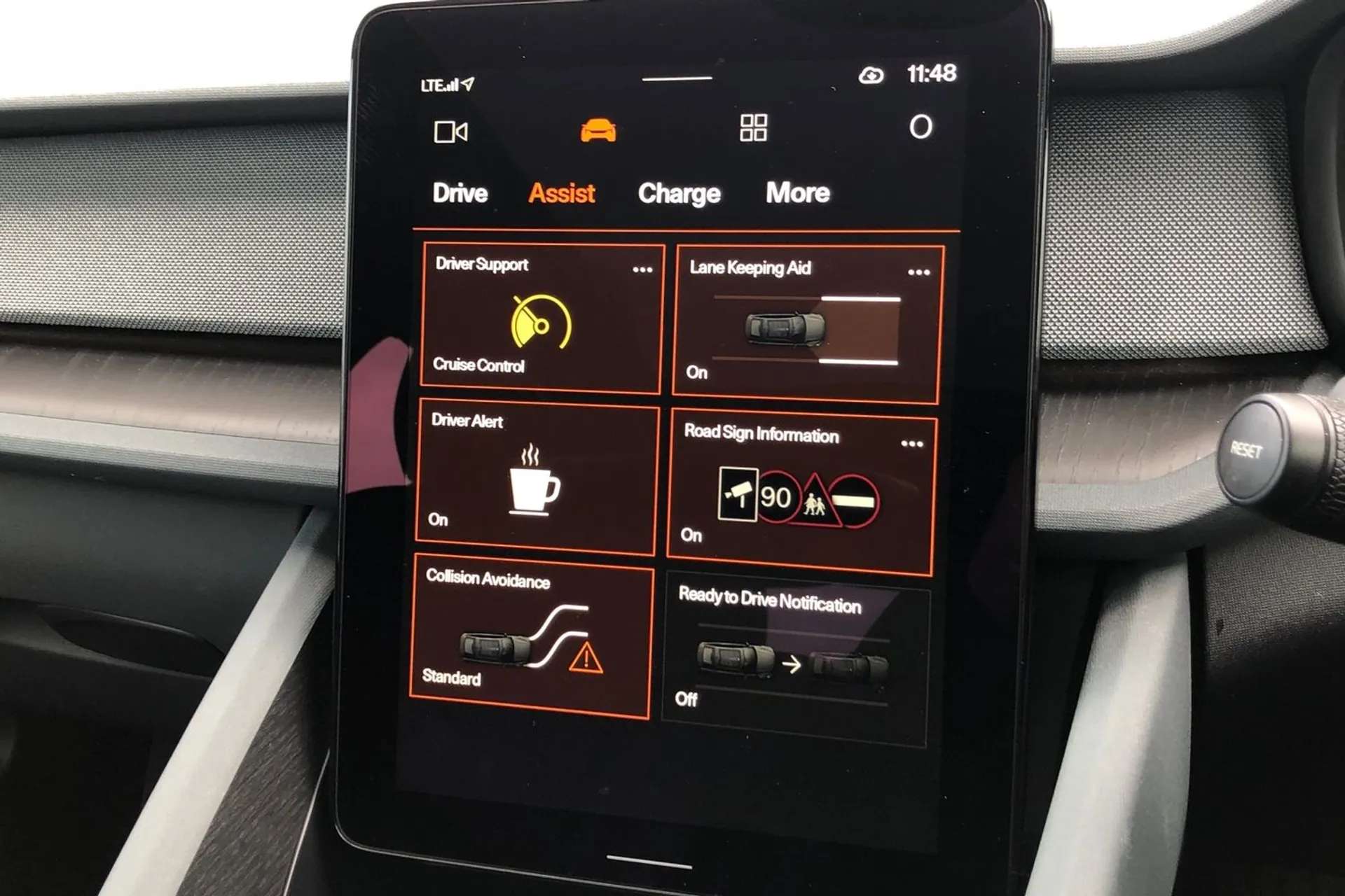 2023 POLESTAR 2 2023 POLESTAR 2