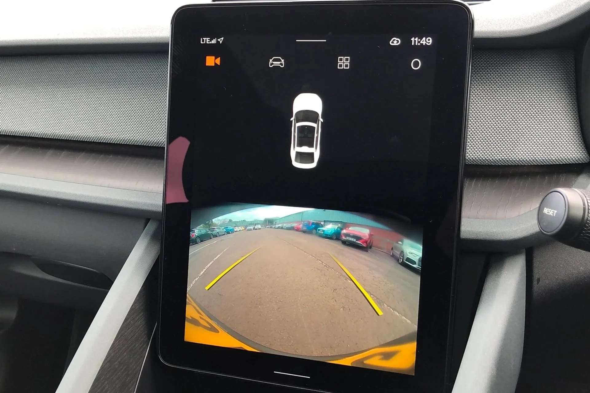 2023 POLESTAR 2 2023 POLESTAR 2