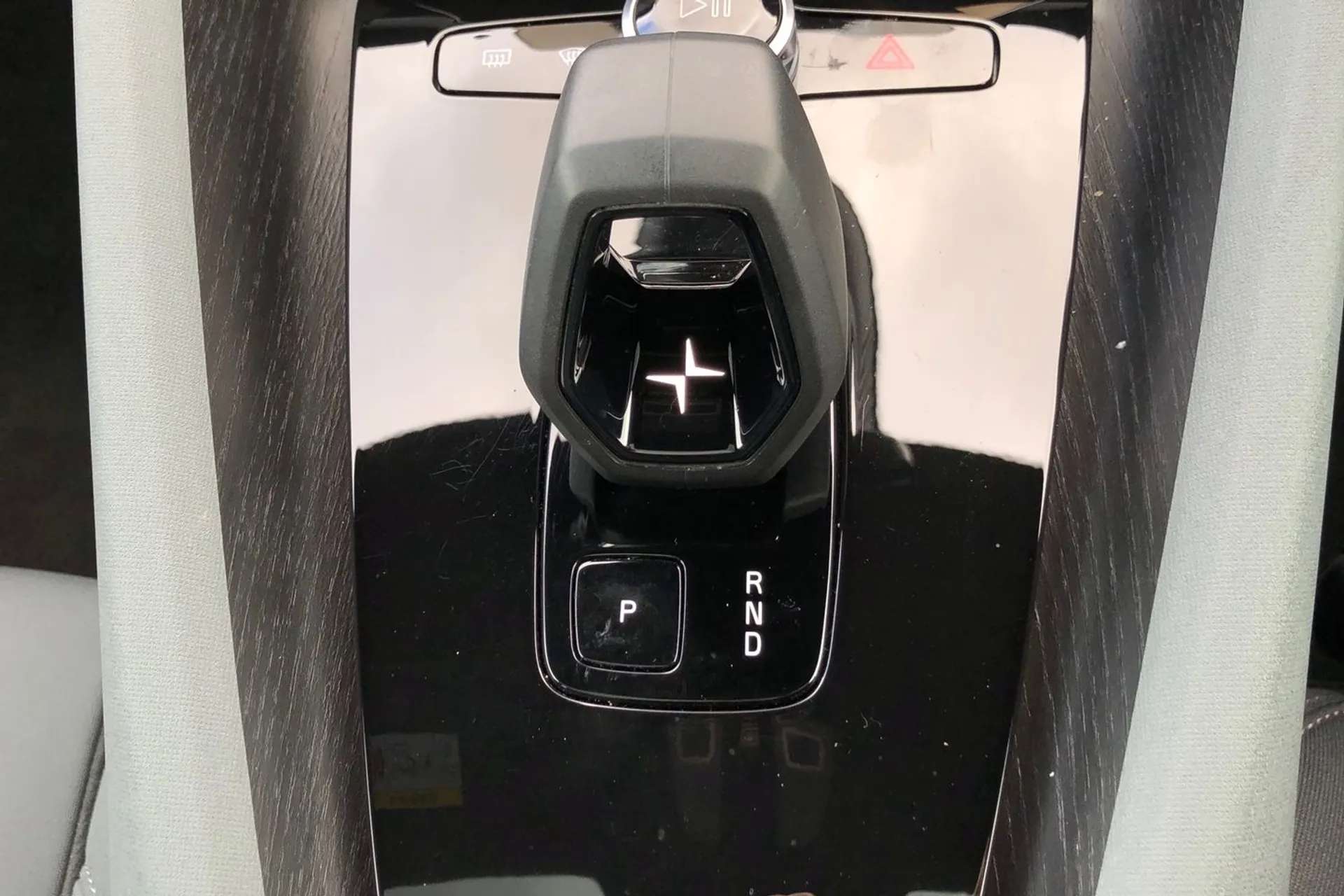 2023 POLESTAR 2 2023 POLESTAR 2