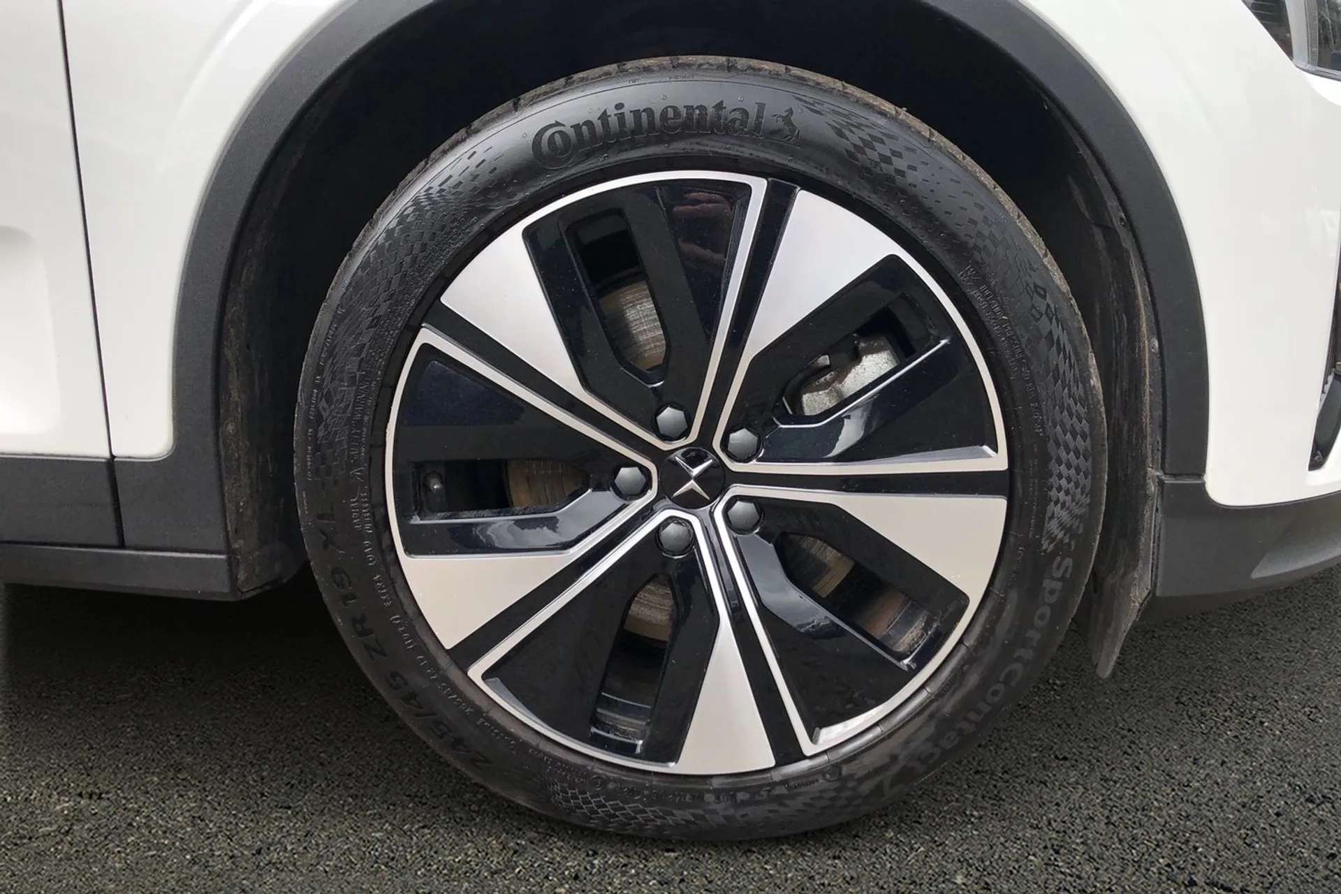 2023 POLESTAR 2 2023 POLESTAR 2