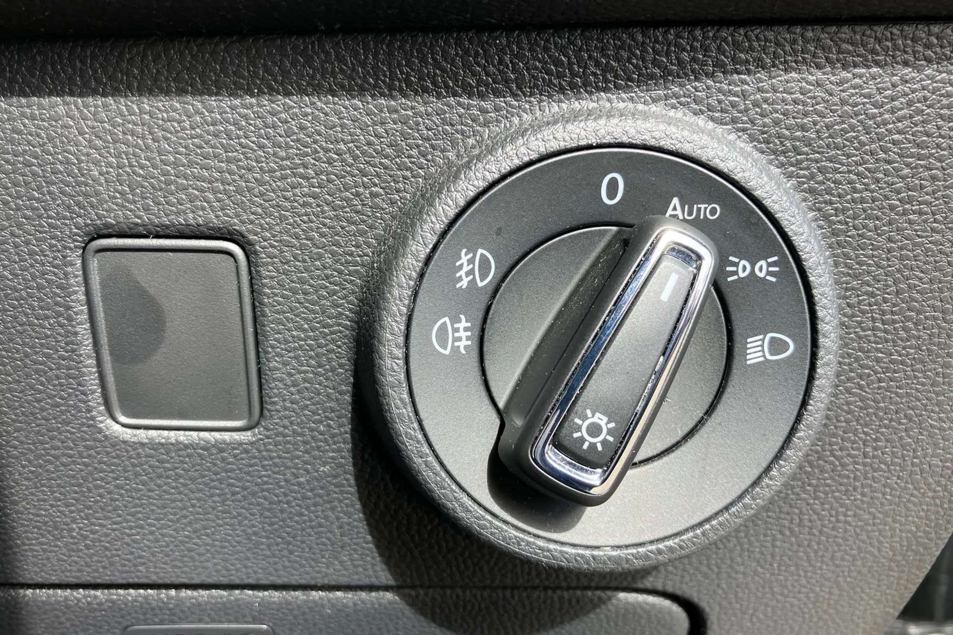 2020 SEAT ATECA 2020 SEAT ATECA