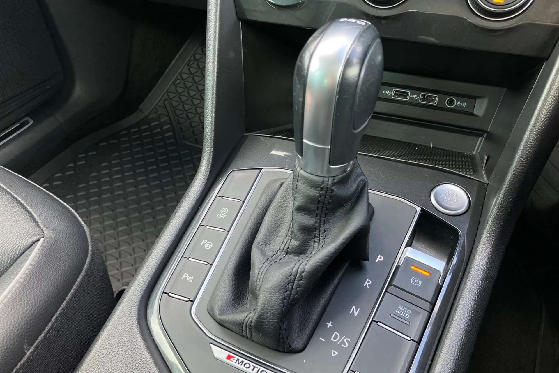 2019 VOLKSWAGEN TIGUAN 2019 VOLKSWAGEN TIGUAN