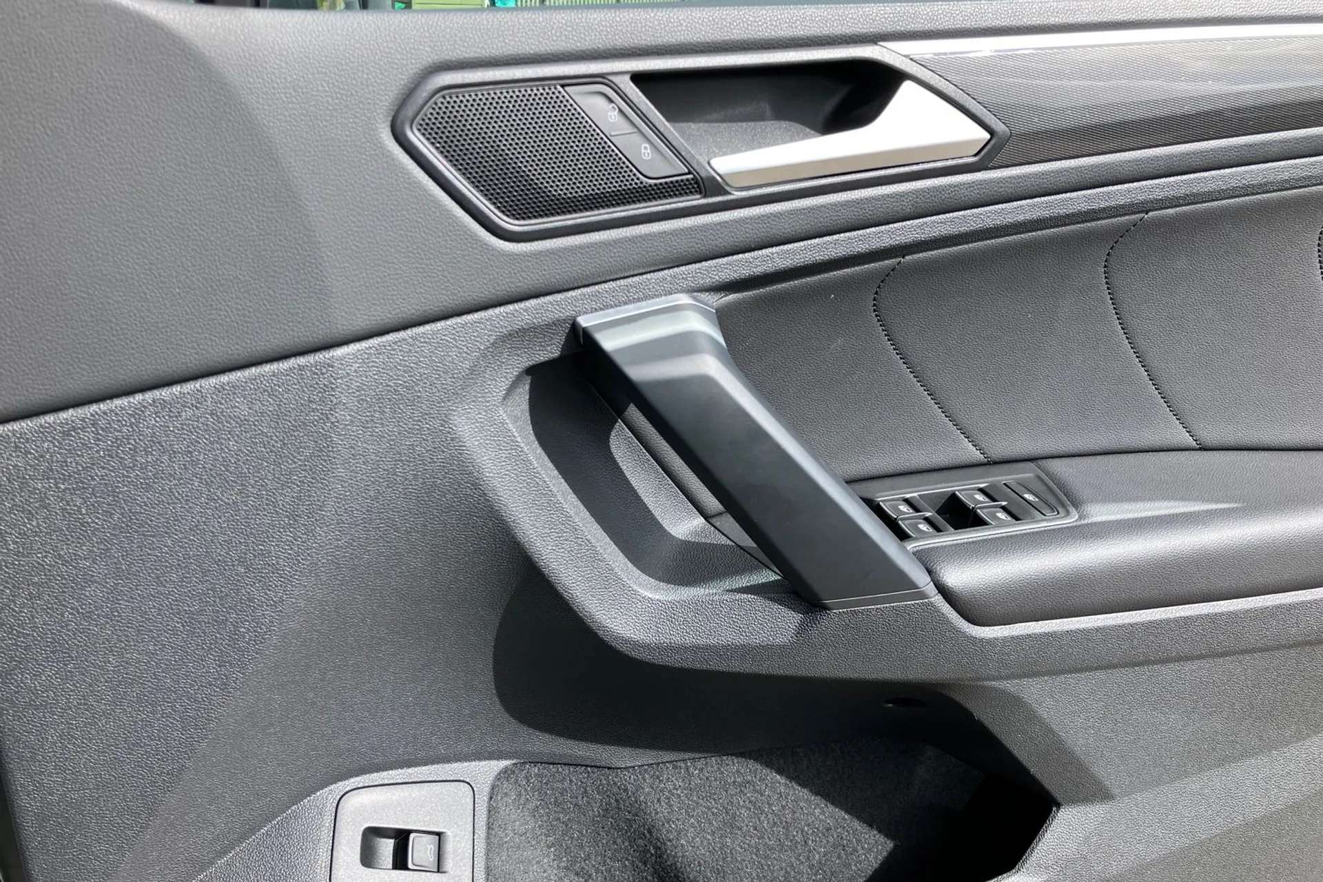 2019 VOLKSWAGEN TIGUAN 2019 VOLKSWAGEN TIGUAN