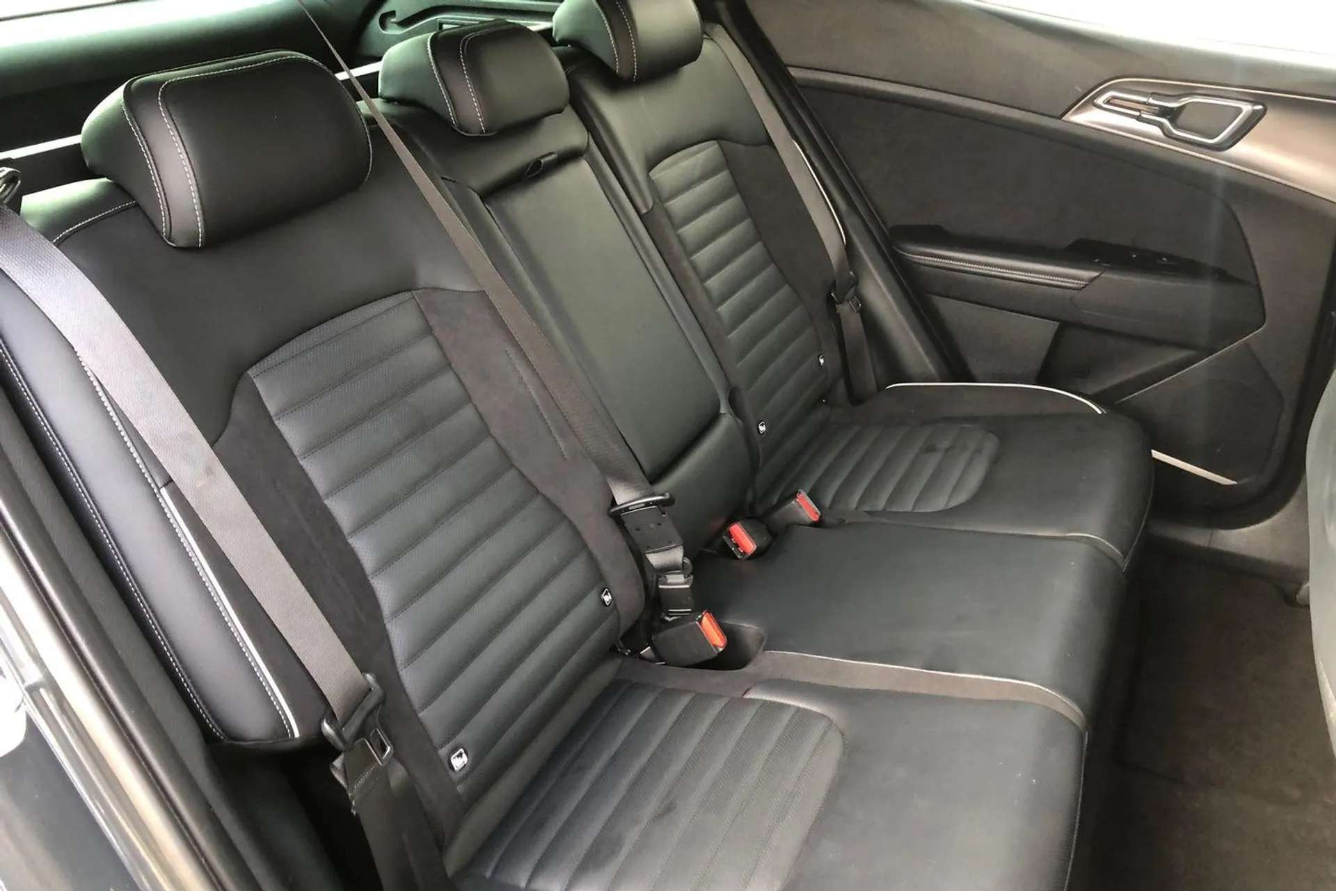 2023 KIA SPORTAGE 2023 KIA SPORTAGE