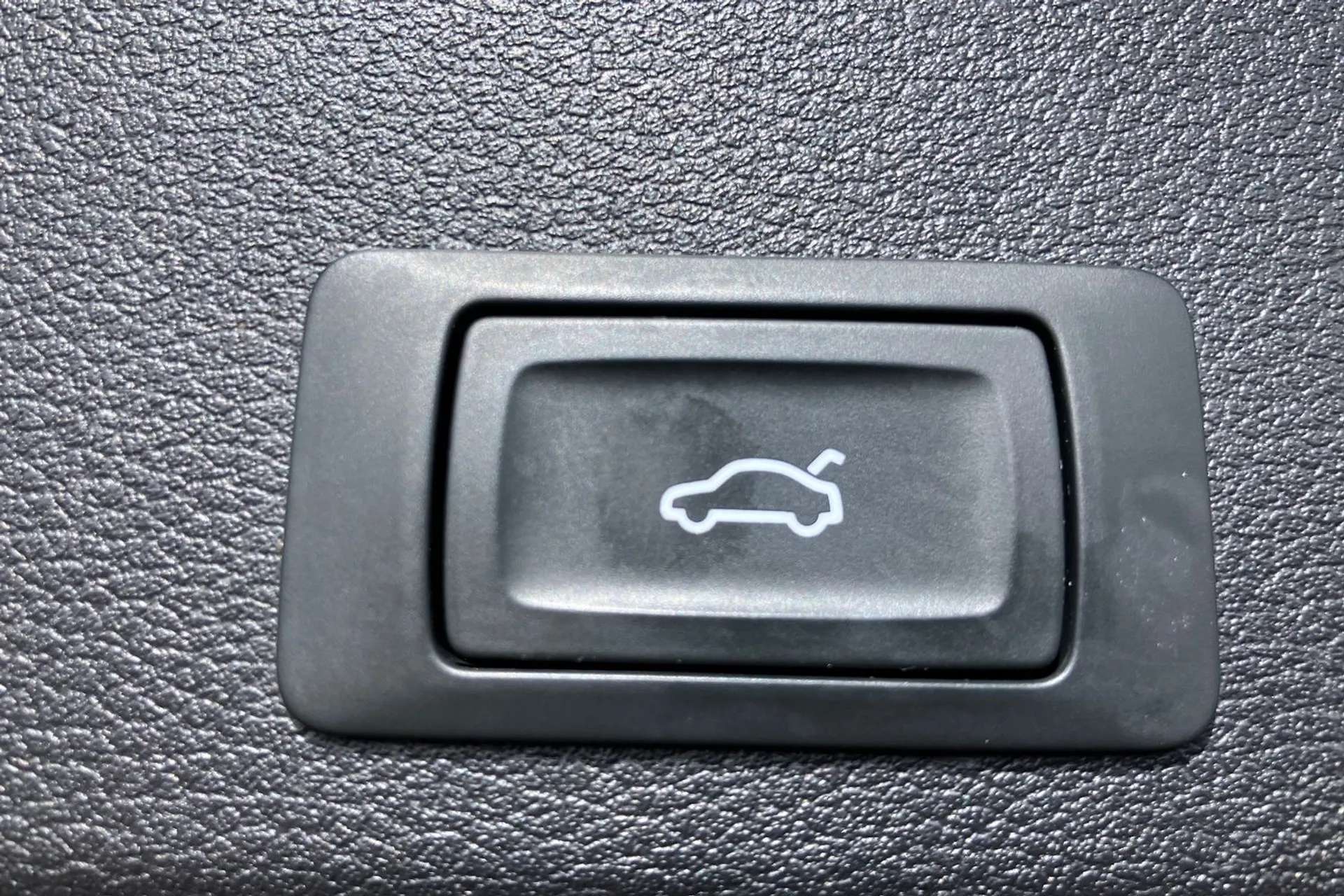 2019 AUDI A4 2019 AUDI A4