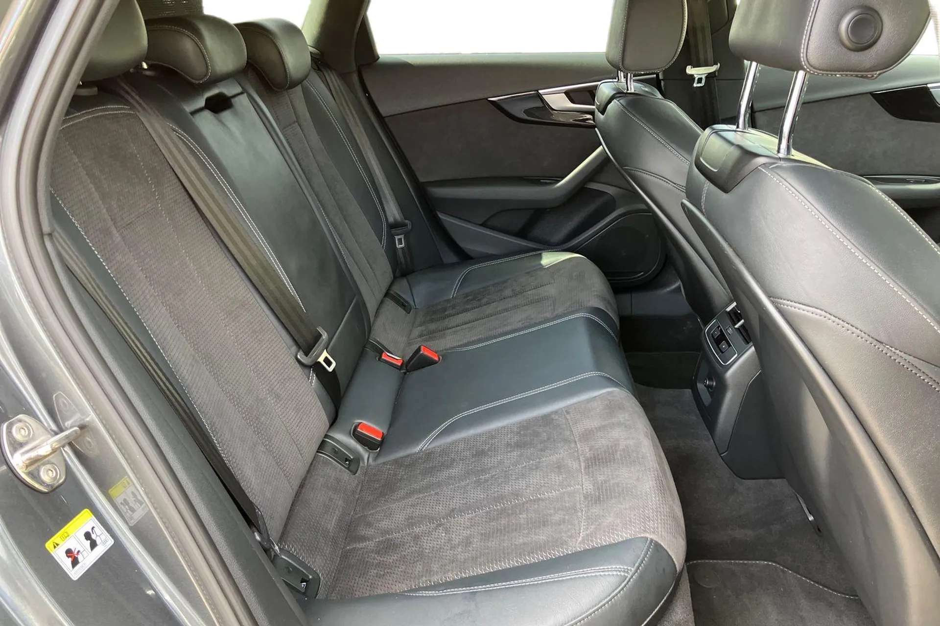 2019 AUDI A4 2019 AUDI A4