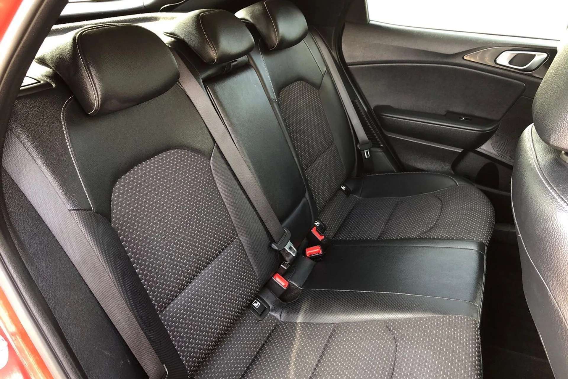 2020 KIA XCEED 2020 KIA XCEED