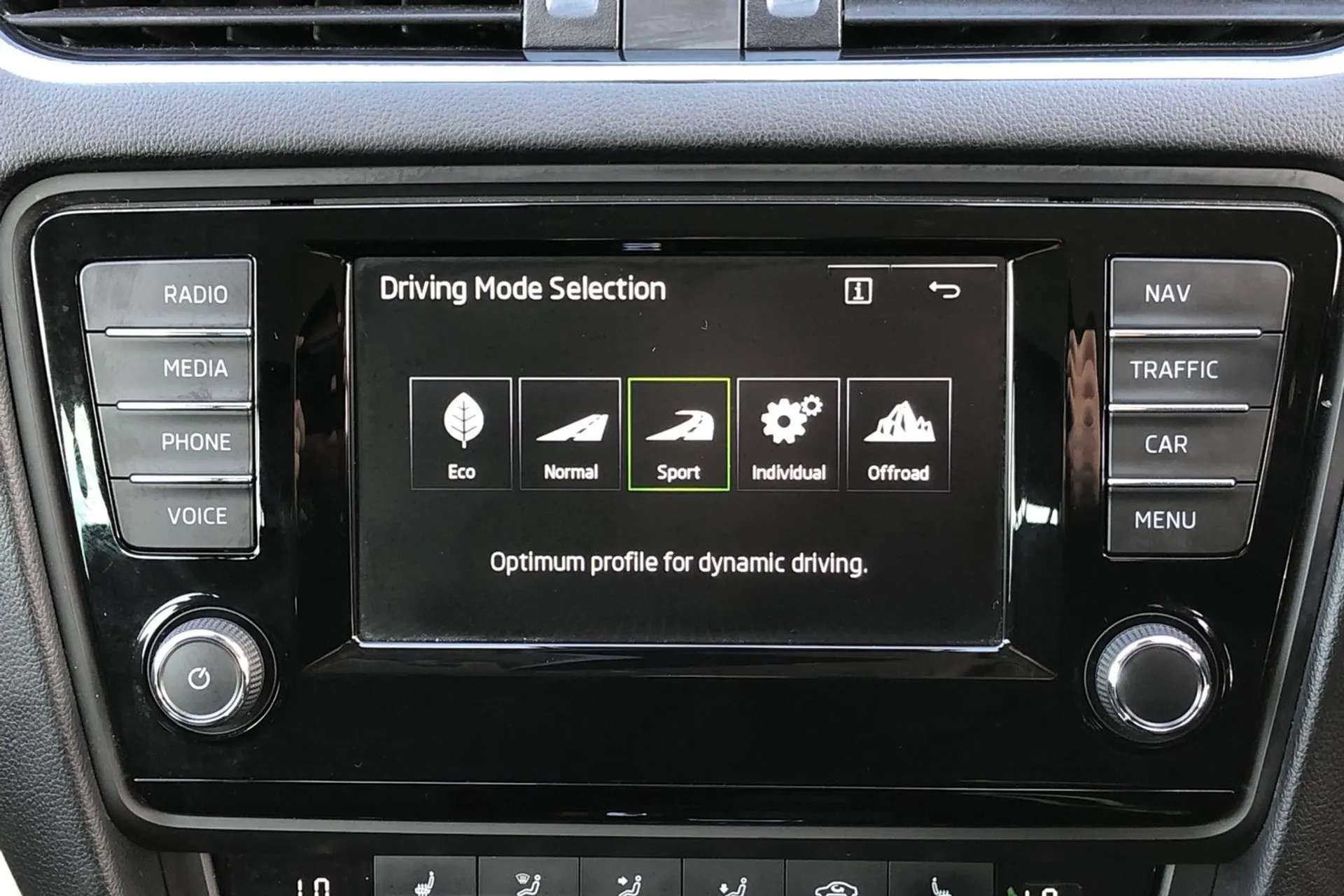 2016 SKODA OCTAVIA 2016 SKODA OCTAVIA