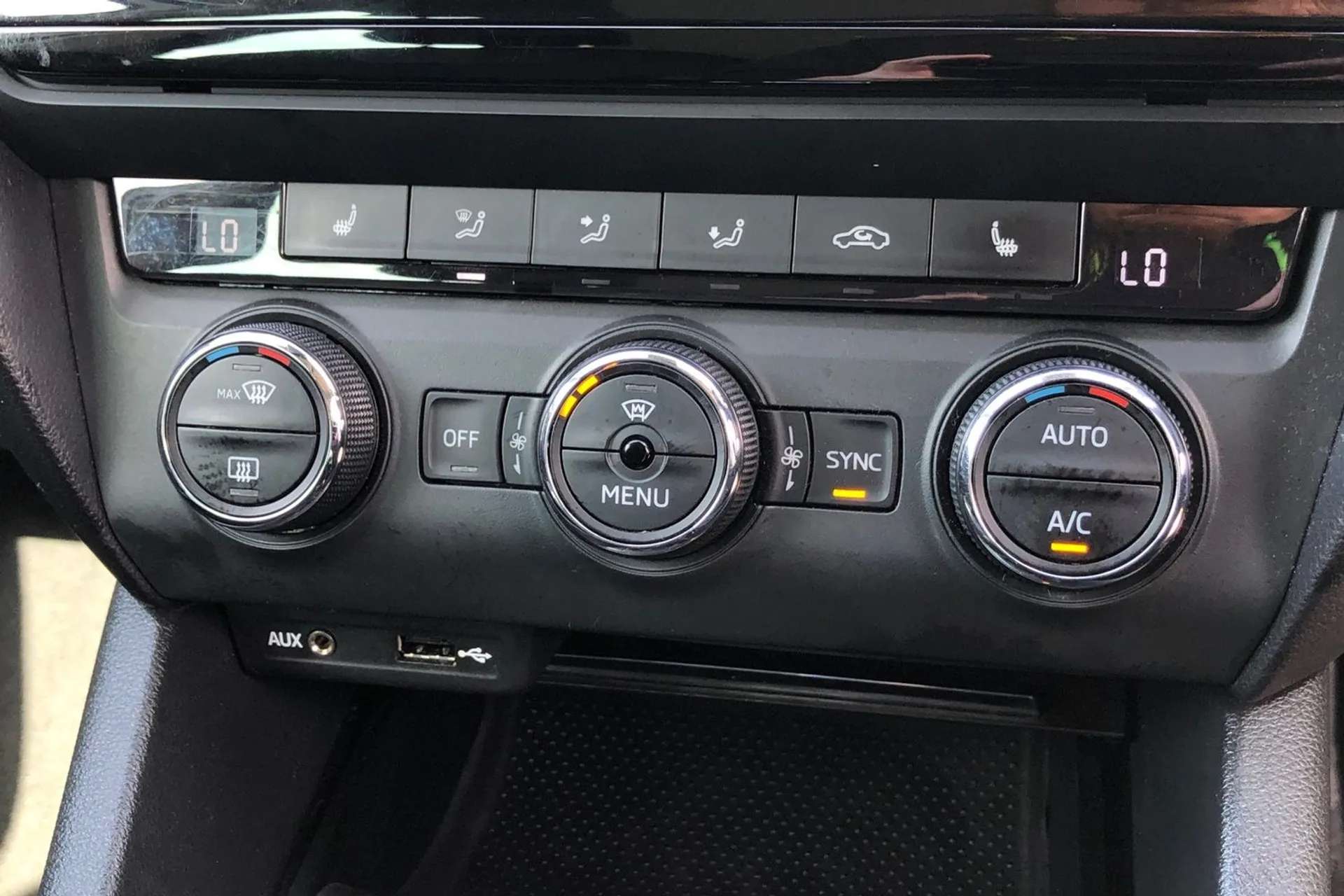 2016 SKODA OCTAVIA 2016 SKODA OCTAVIA