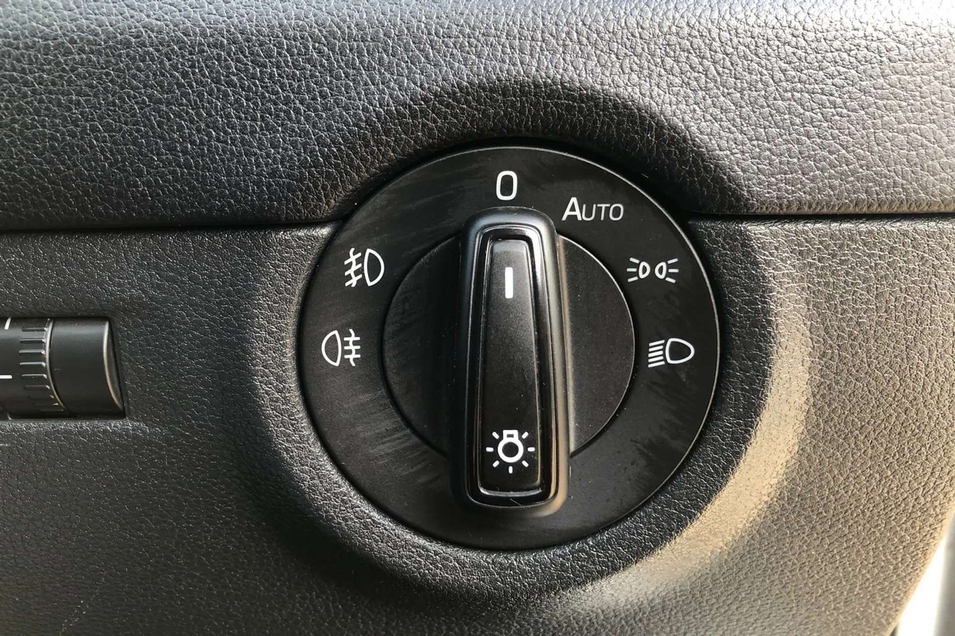 2016 SKODA OCTAVIA 2016 SKODA OCTAVIA